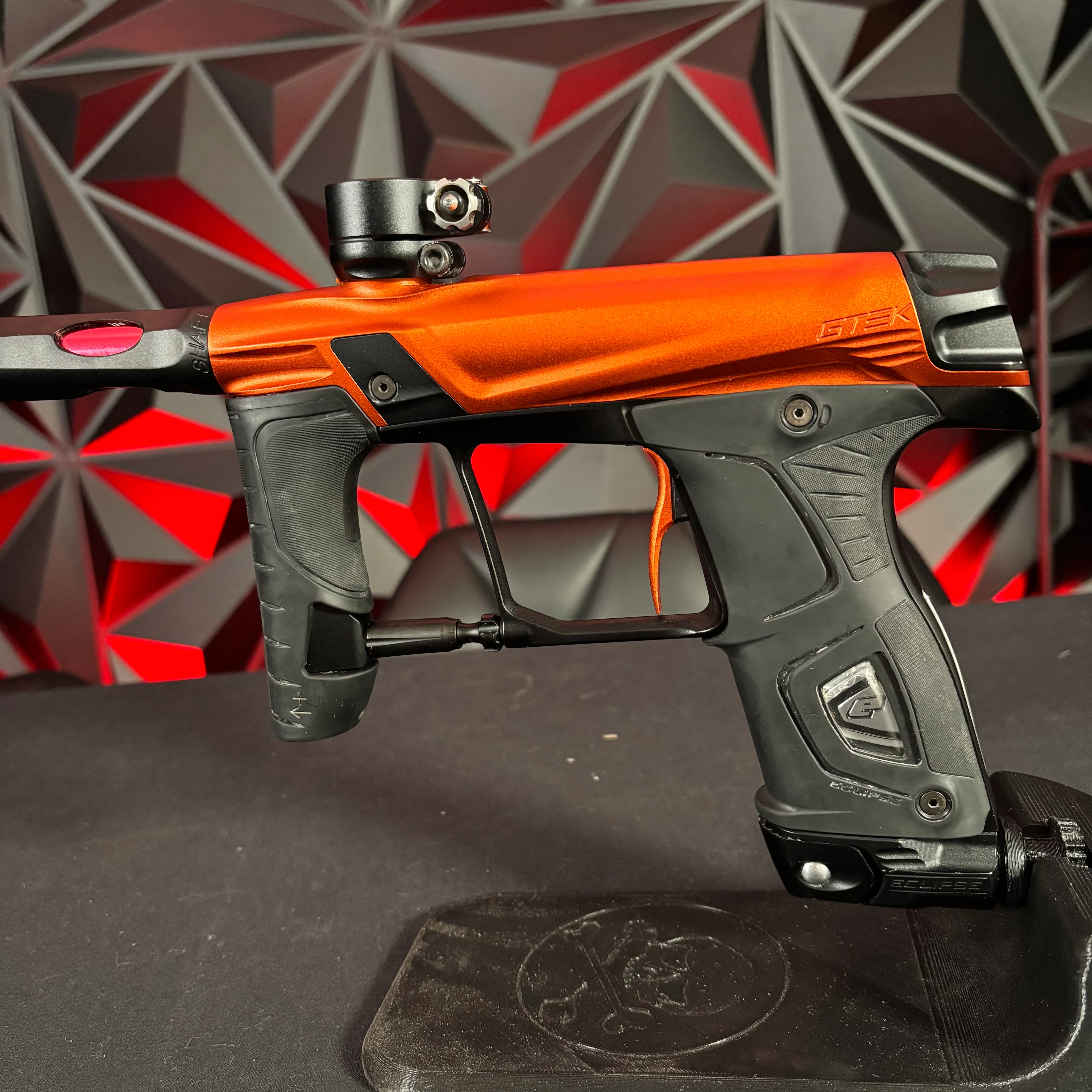 Used Planet Eclipse Gtek 160R Paintball Gun - Orange/Black - Image 3