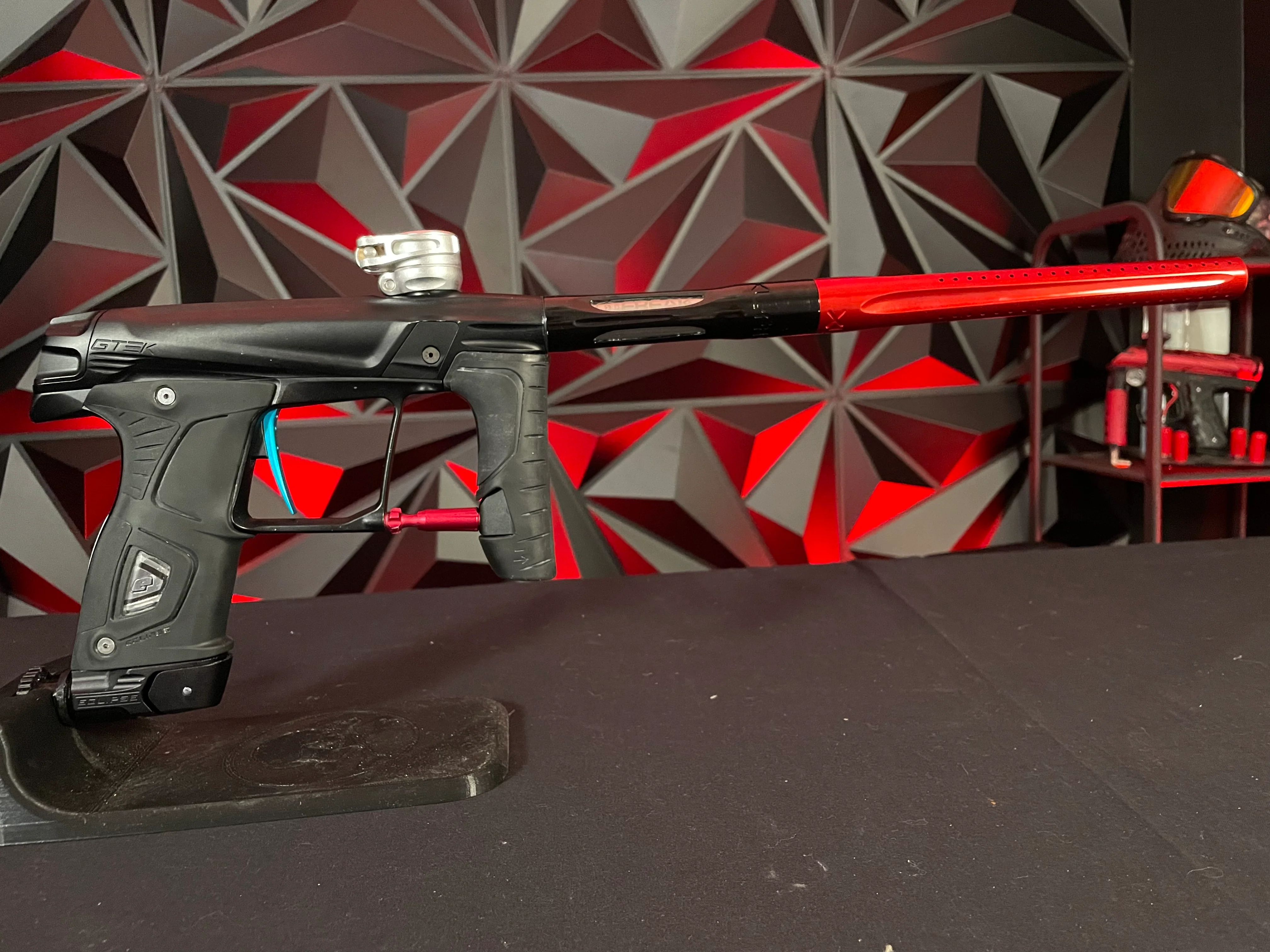 Used Planet Eclipse Gtek 160R Paintball Marker - Black w/ Freak XL Barrel & POPs ASA - Image 5
