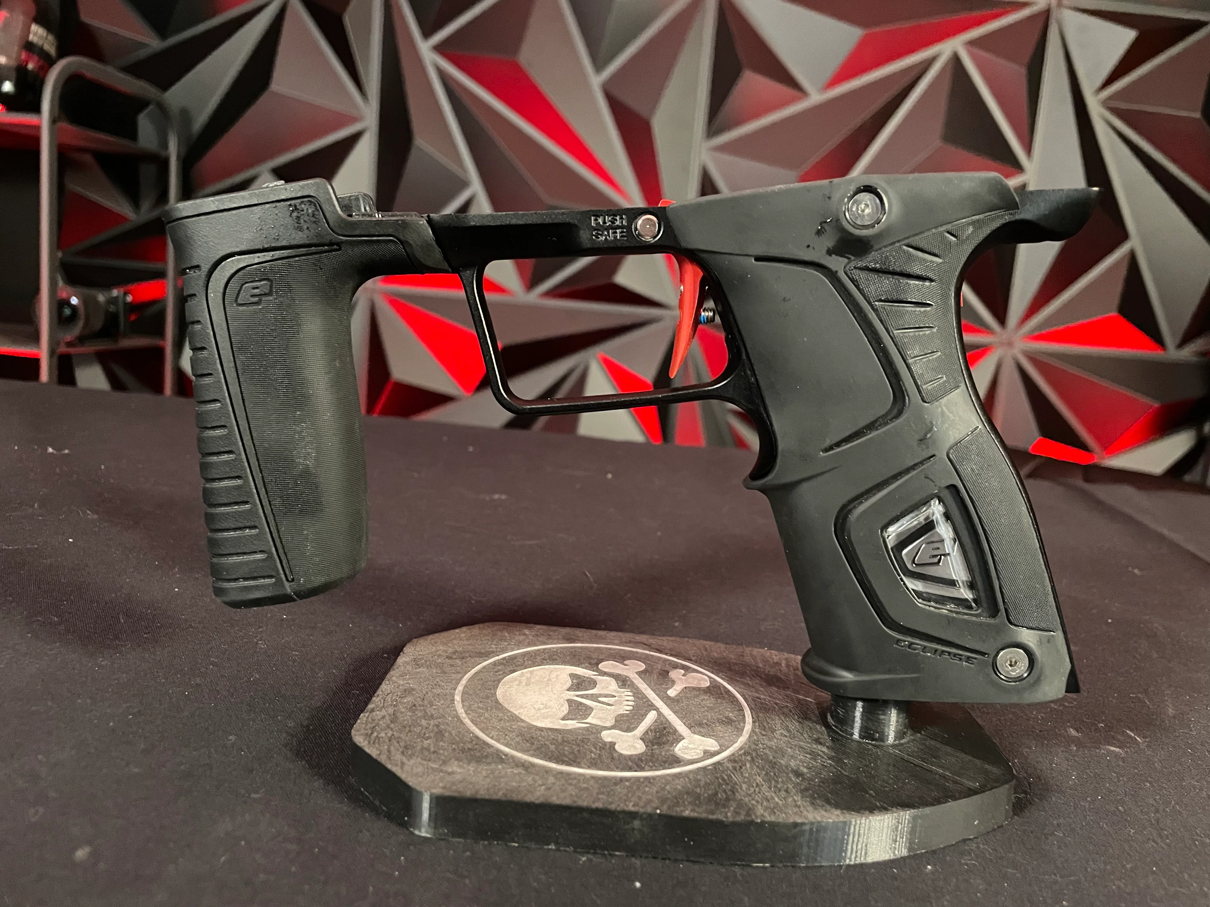 Used Planet Eclipse 170r Mechanical Frame w/Fang Trigger - Image 2