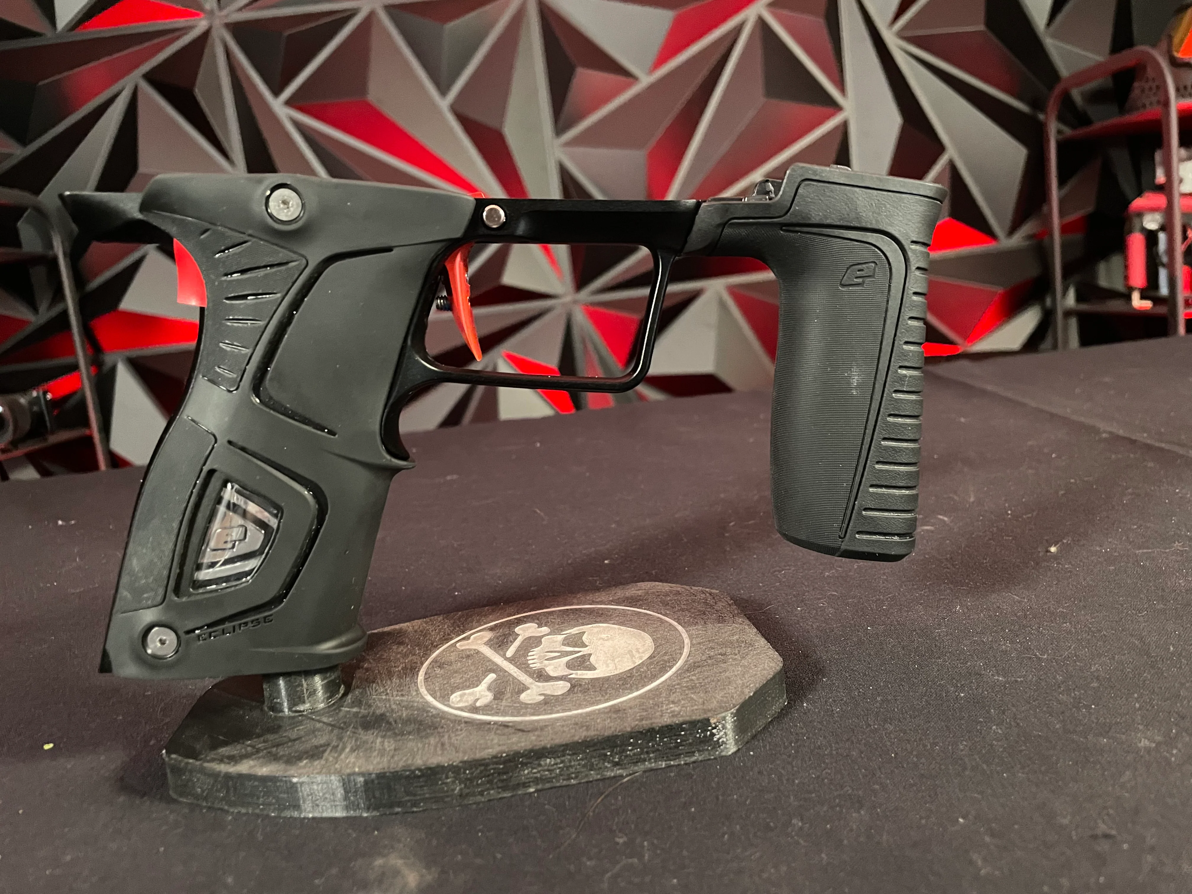 Used Planet Eclipse 170r Mechanical Frame w/Fang Trigger - Image 3