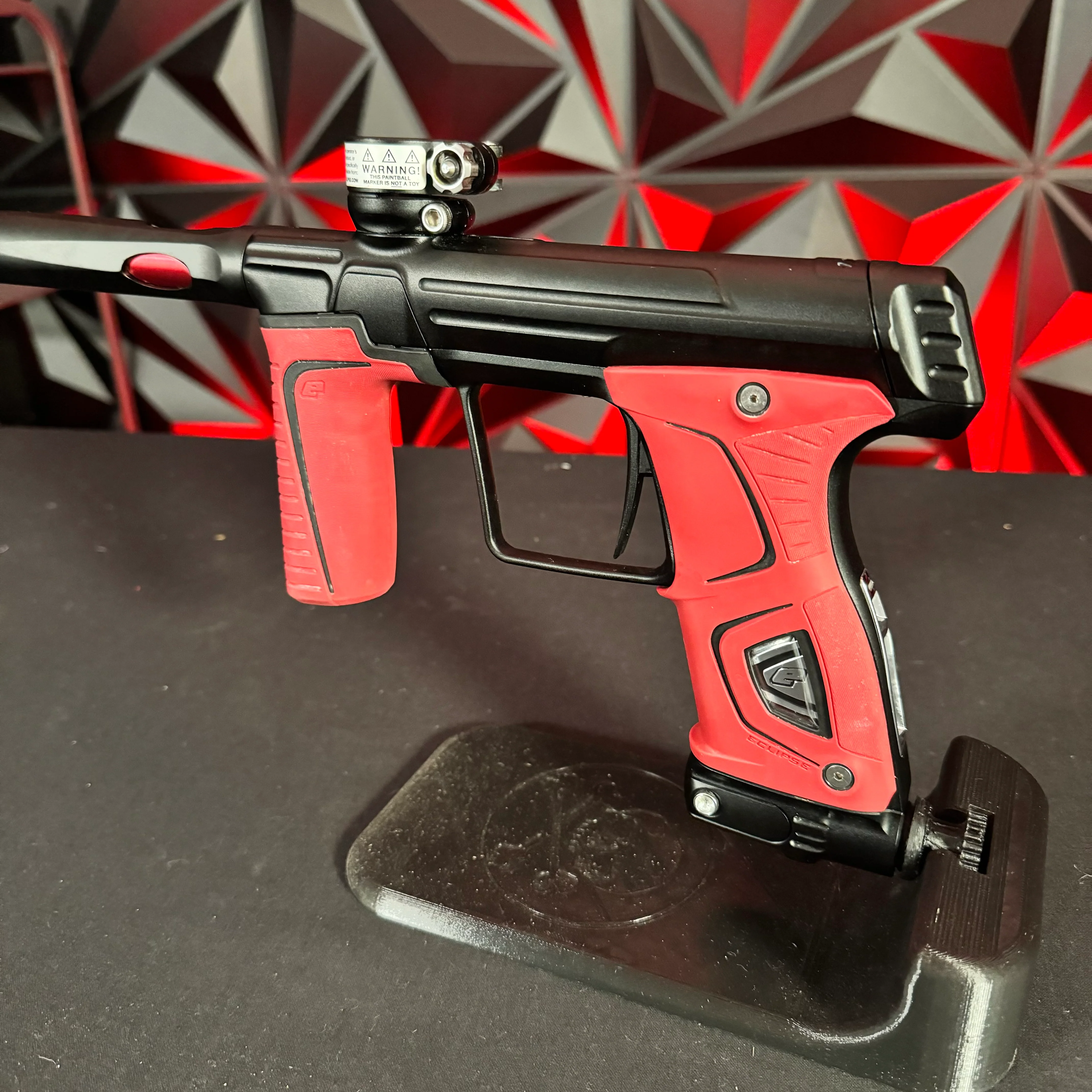 Used Planet Eclipse 170R Paintball Gun - Black w/ Shaft FR Barrel & Red Grip Kit - Image 2