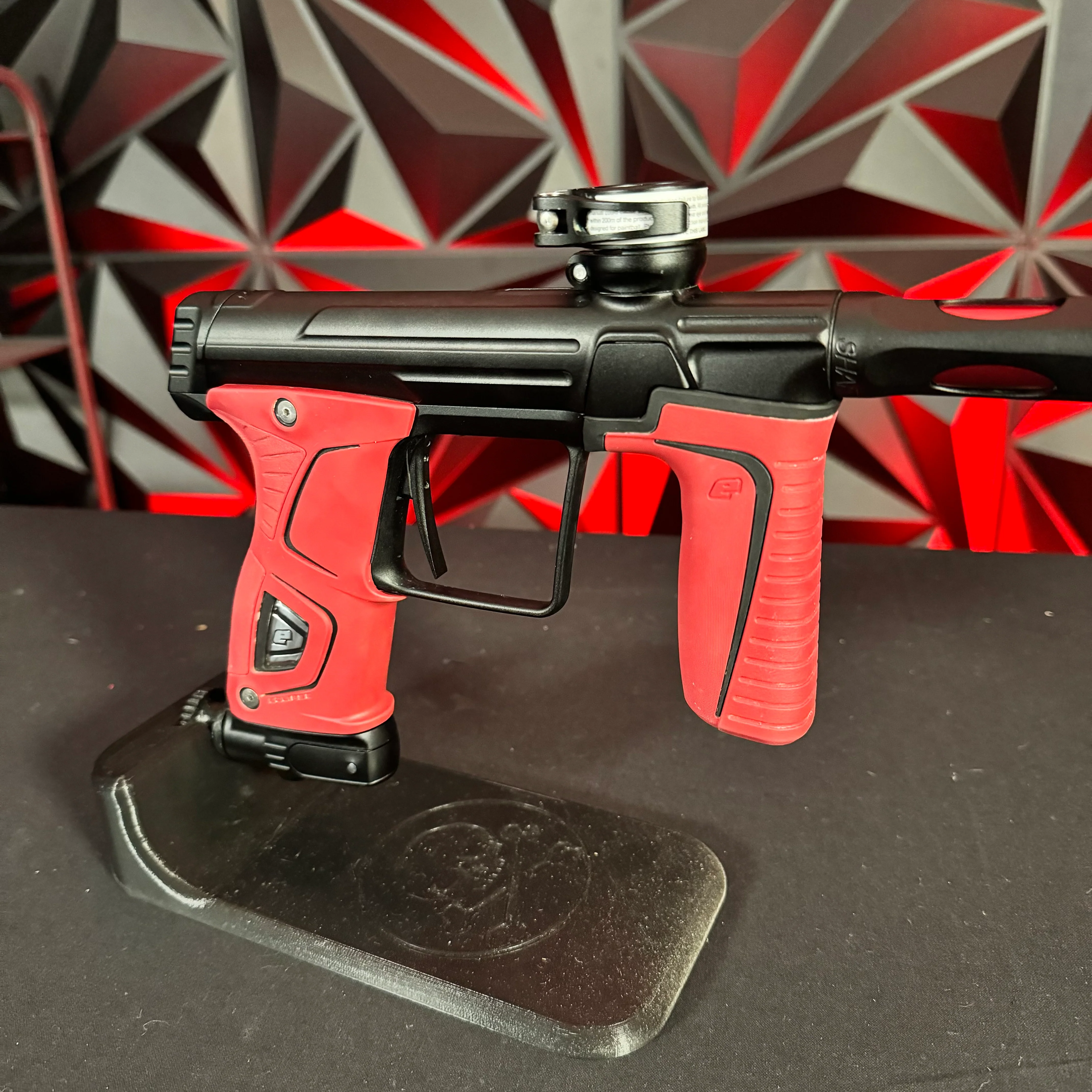 Used Planet Eclipse 170R Paintball Gun - Black w/ Shaft FR Barrel & Red Grip Kit - Image 3