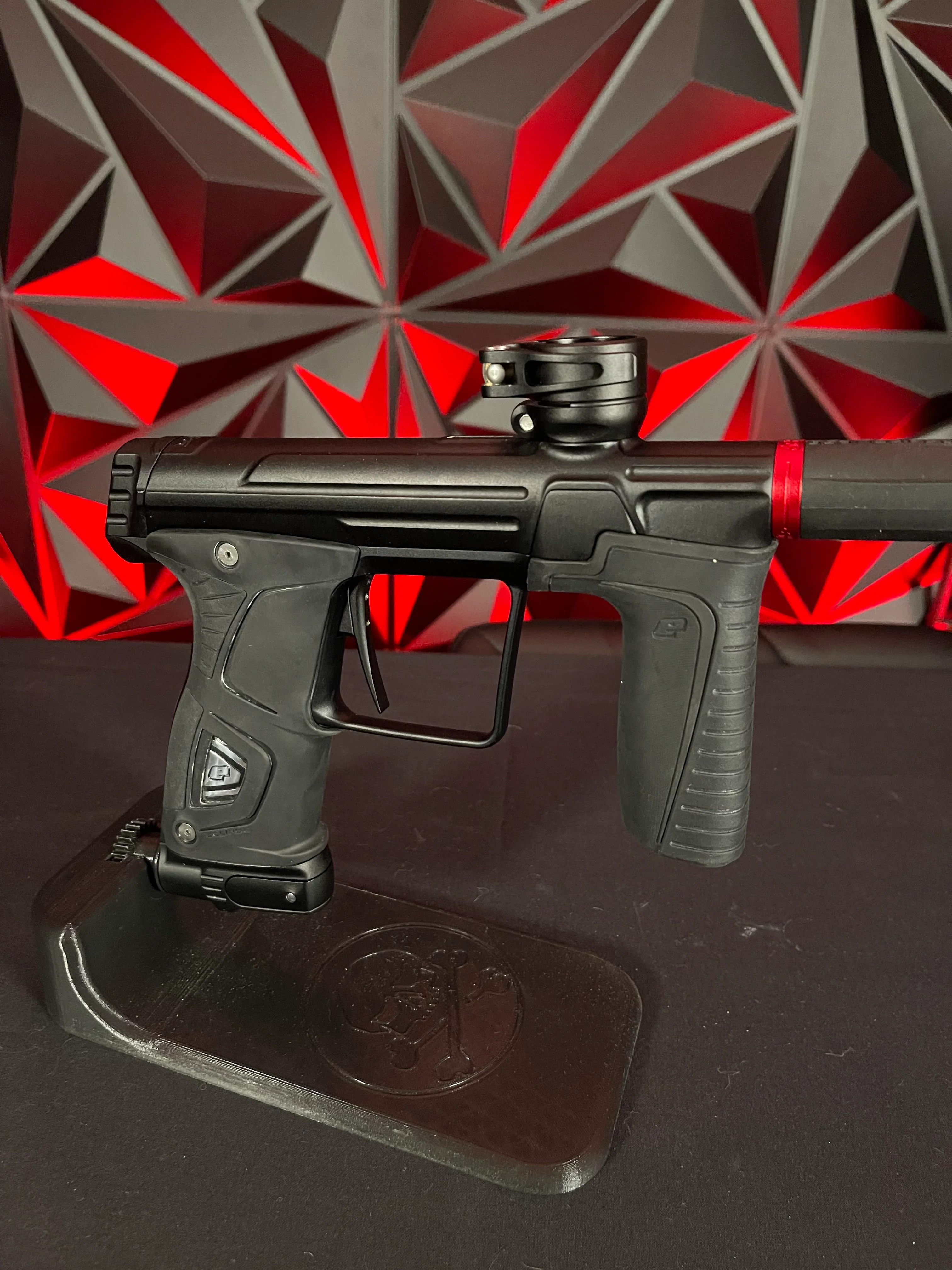 Used Planet Eclipse 170R Paintball Gun - Black w/ Carbon Fiber FL Tip - Image 3