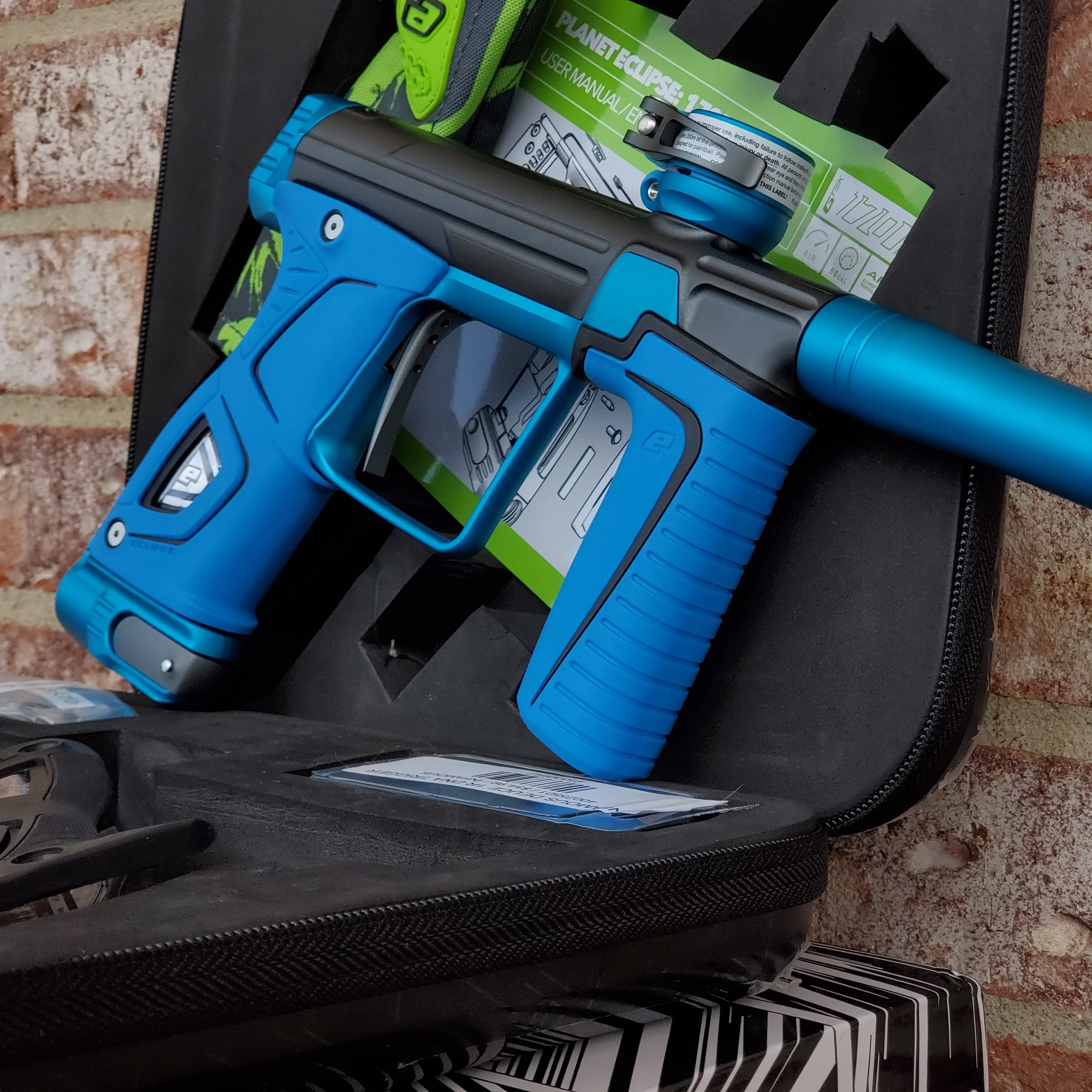 Used Planet Eclipse 170R Paintball Gun - Grey / Teal - Image 2