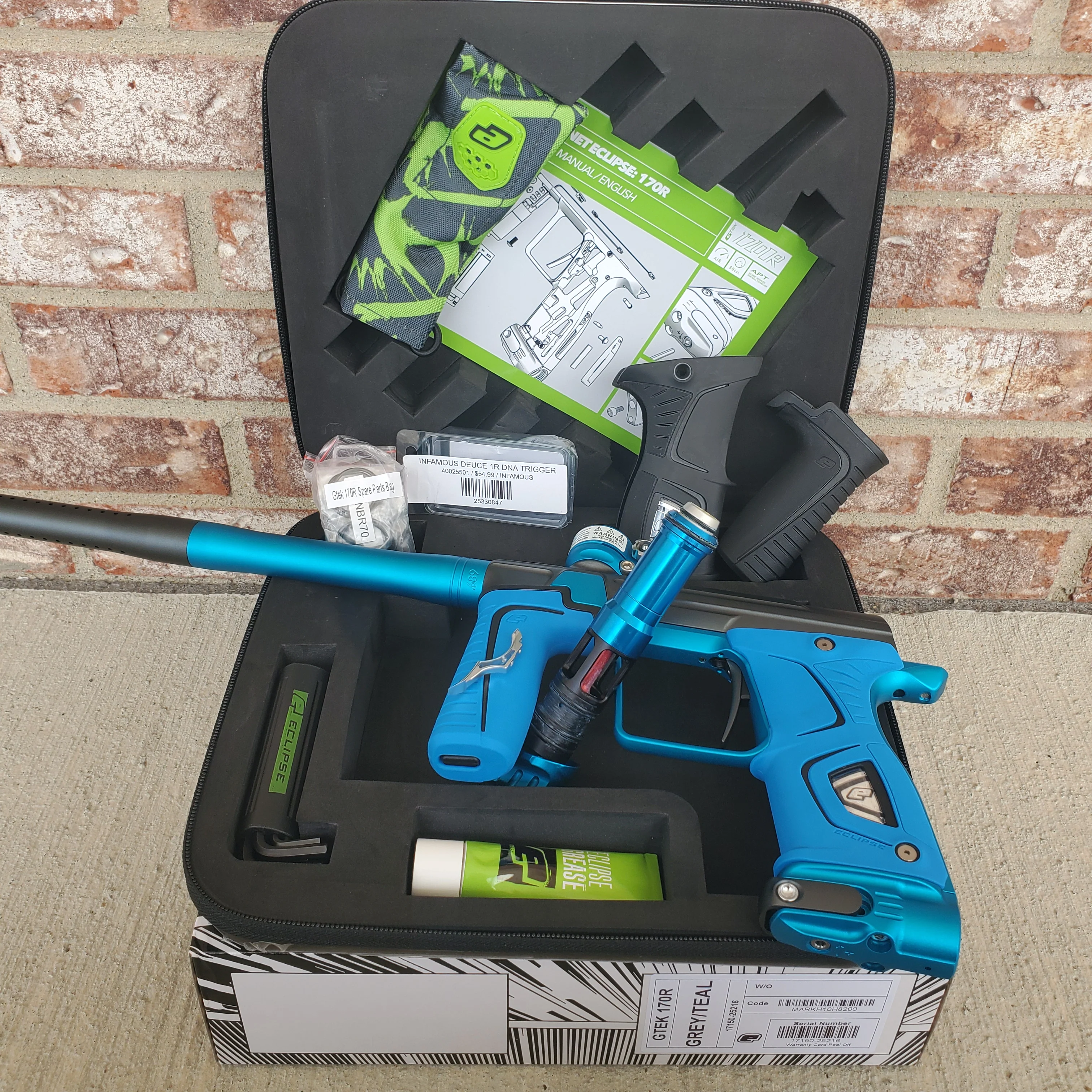 Used Planet Eclipse 170R Paintball Gun - Grey / Teal - Image 4