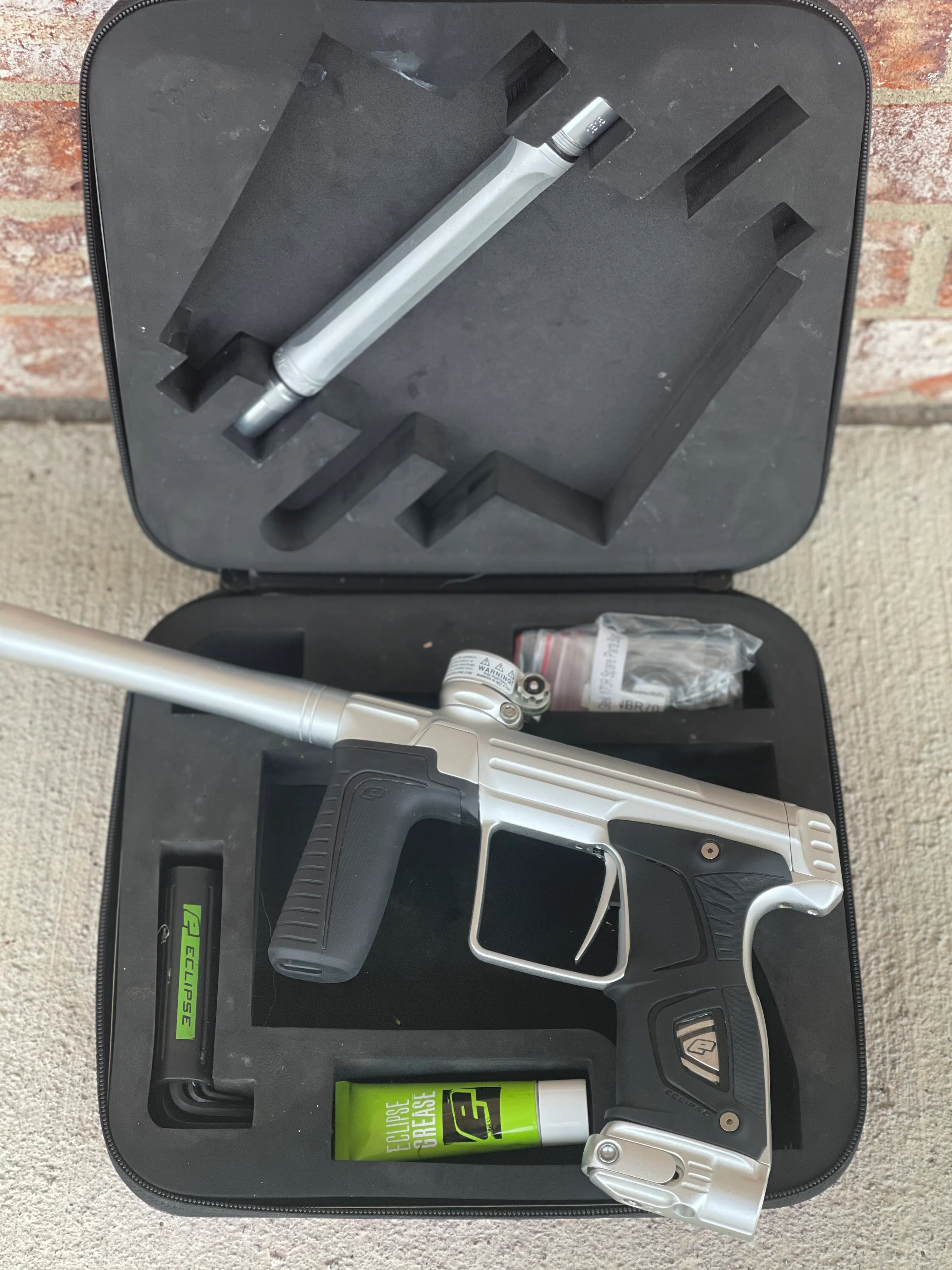 Used Planet Eclipse 170R Paintball Gun - Silver - Image 5