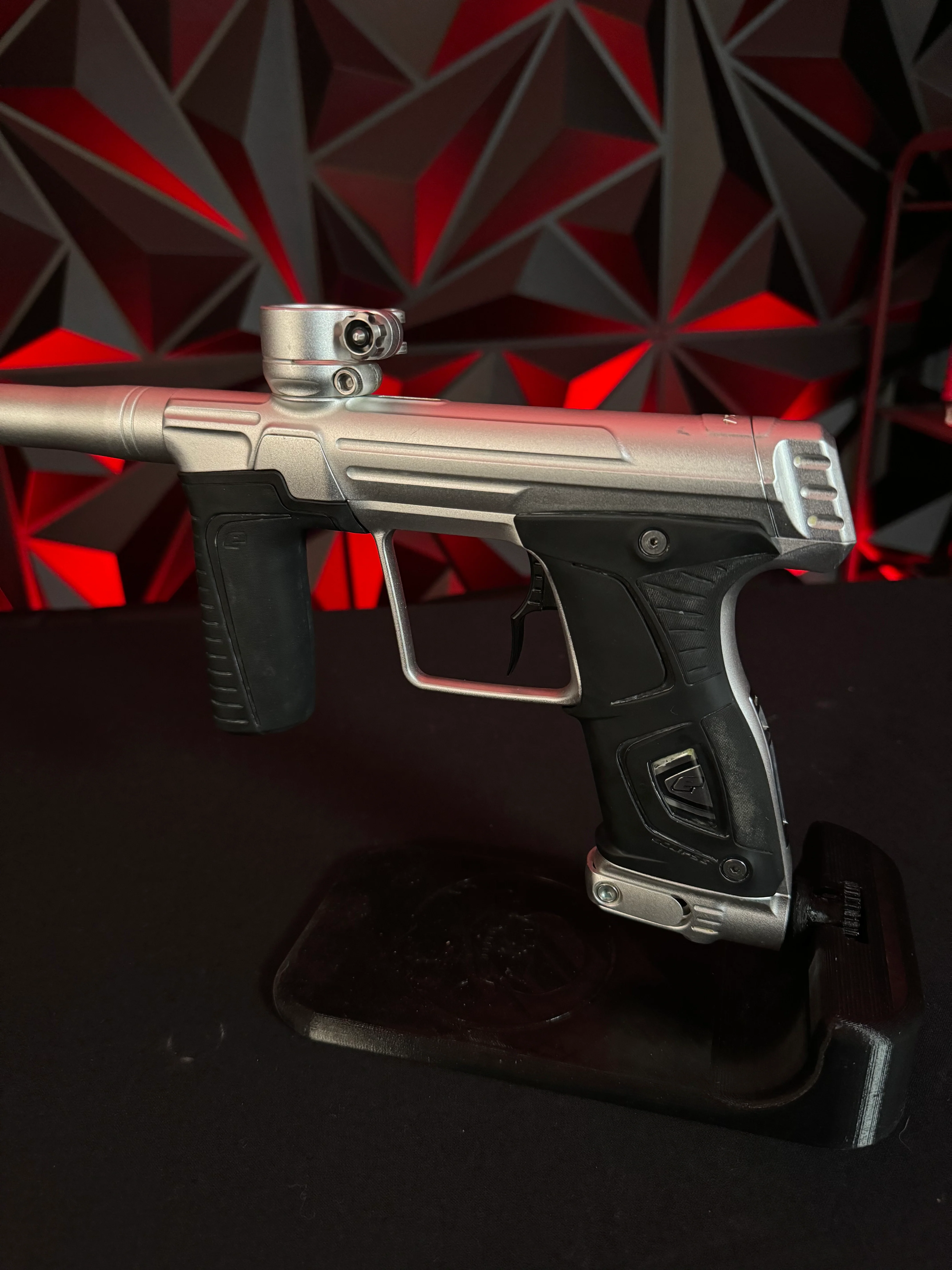 Used Planet Eclipse 170R Paintball Gun - Silver w/Aftermarket Deuce Trigger - Image 2