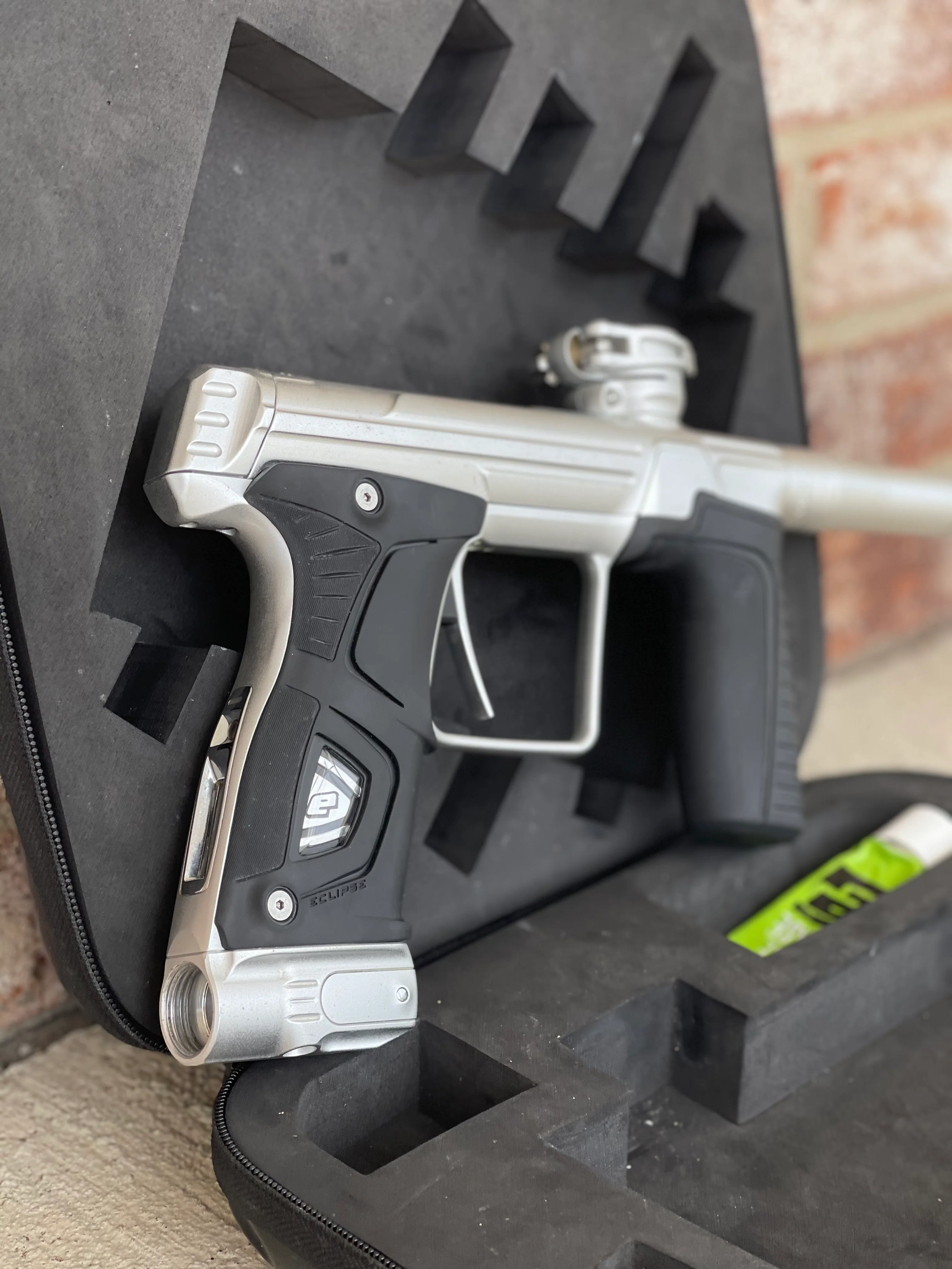 Used Planet Eclipse 170R Paintball Gun - Silver