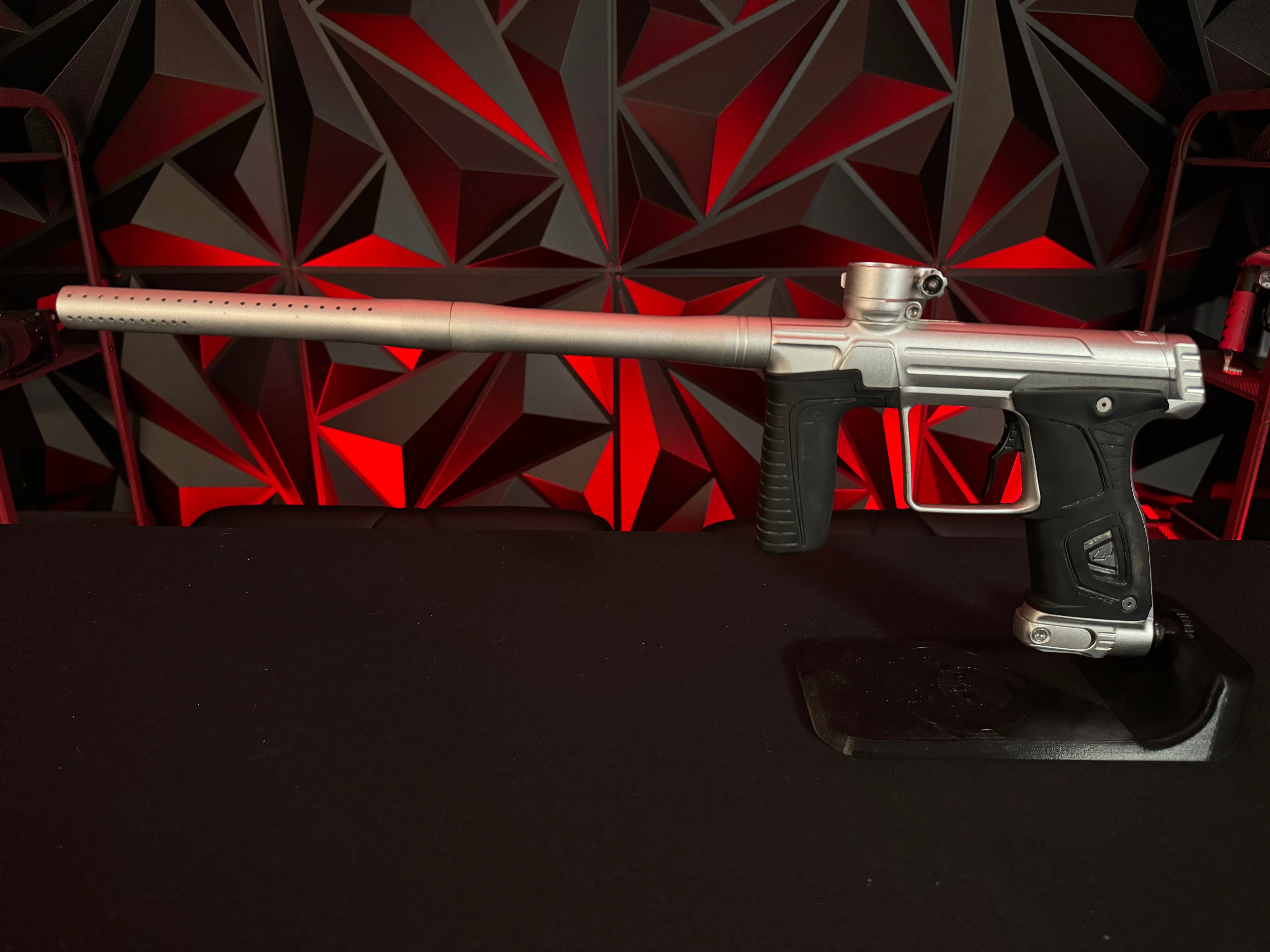 Used Planet Eclipse 170R Paintball Gun - Silver w/Aftermarket Deuce Trigger - Image 6