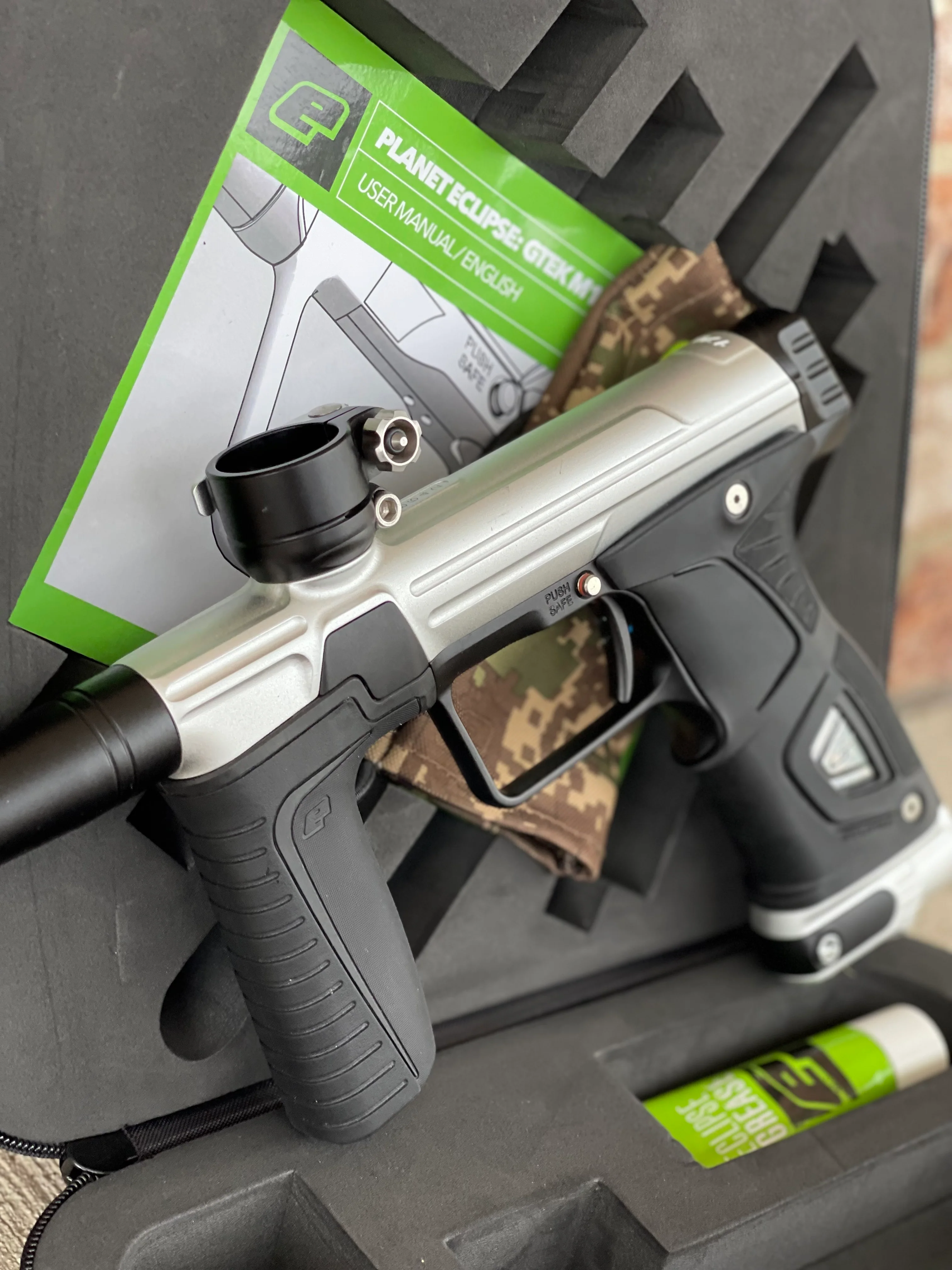 Used Planet Eclipse M170R Paintball Gun - Silver Black - Image 4