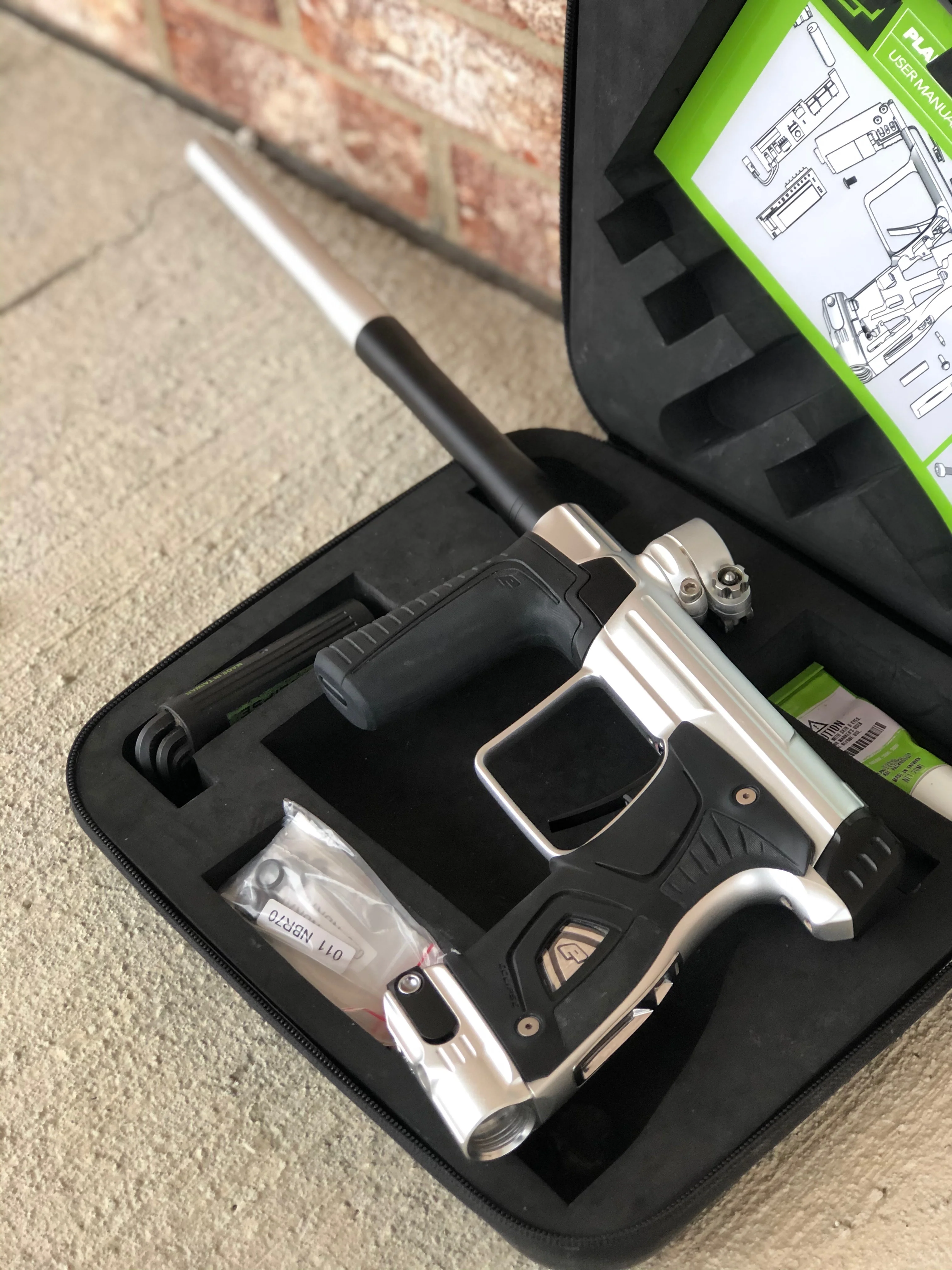 Used Planet Eclipse 170R Paintball Gun - Silver/Black - Image 5