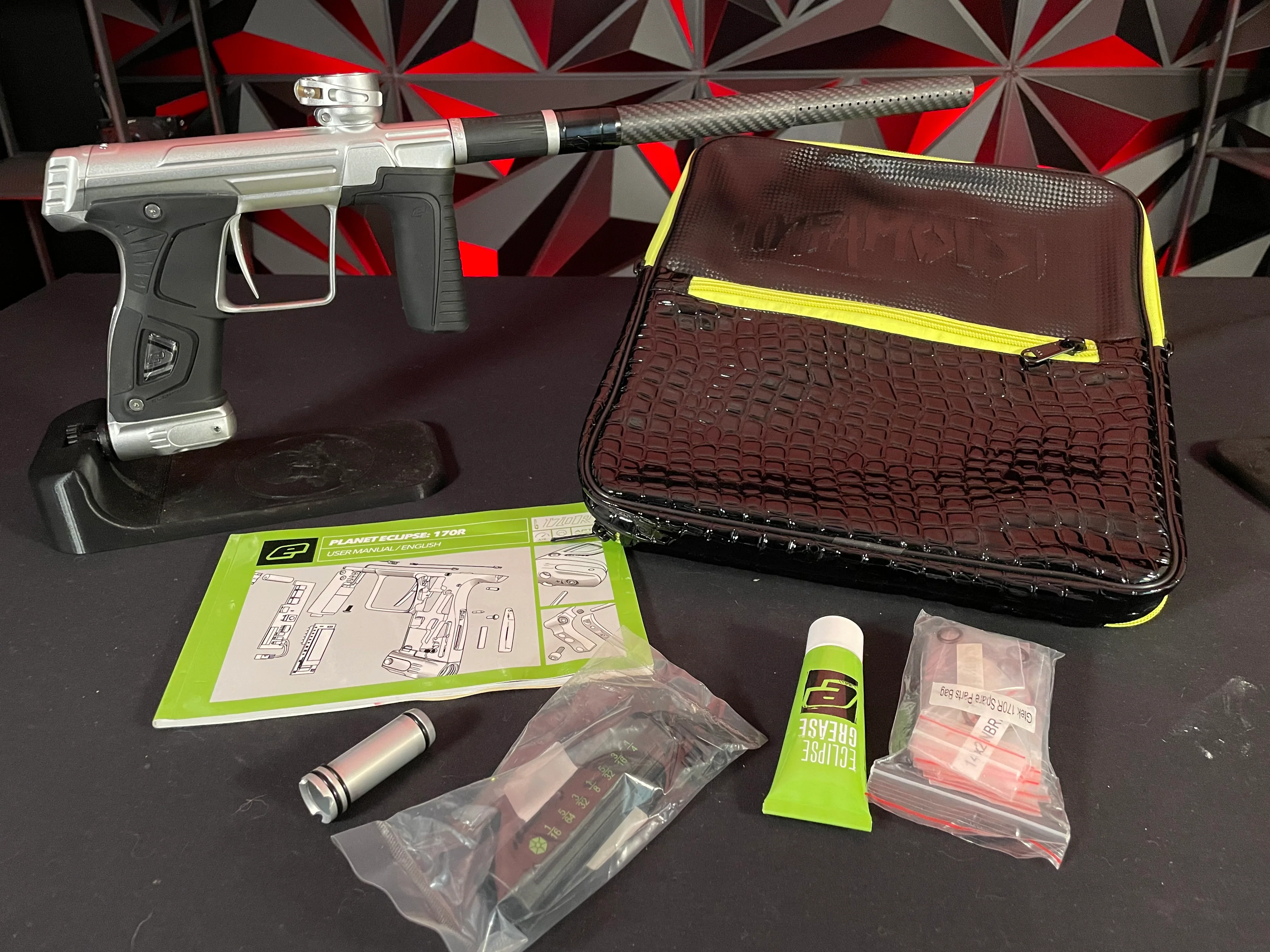 Used Planet Eclipse 170r Paintball Gun - Silver w/Carbon Fiber Tip - Image 7
