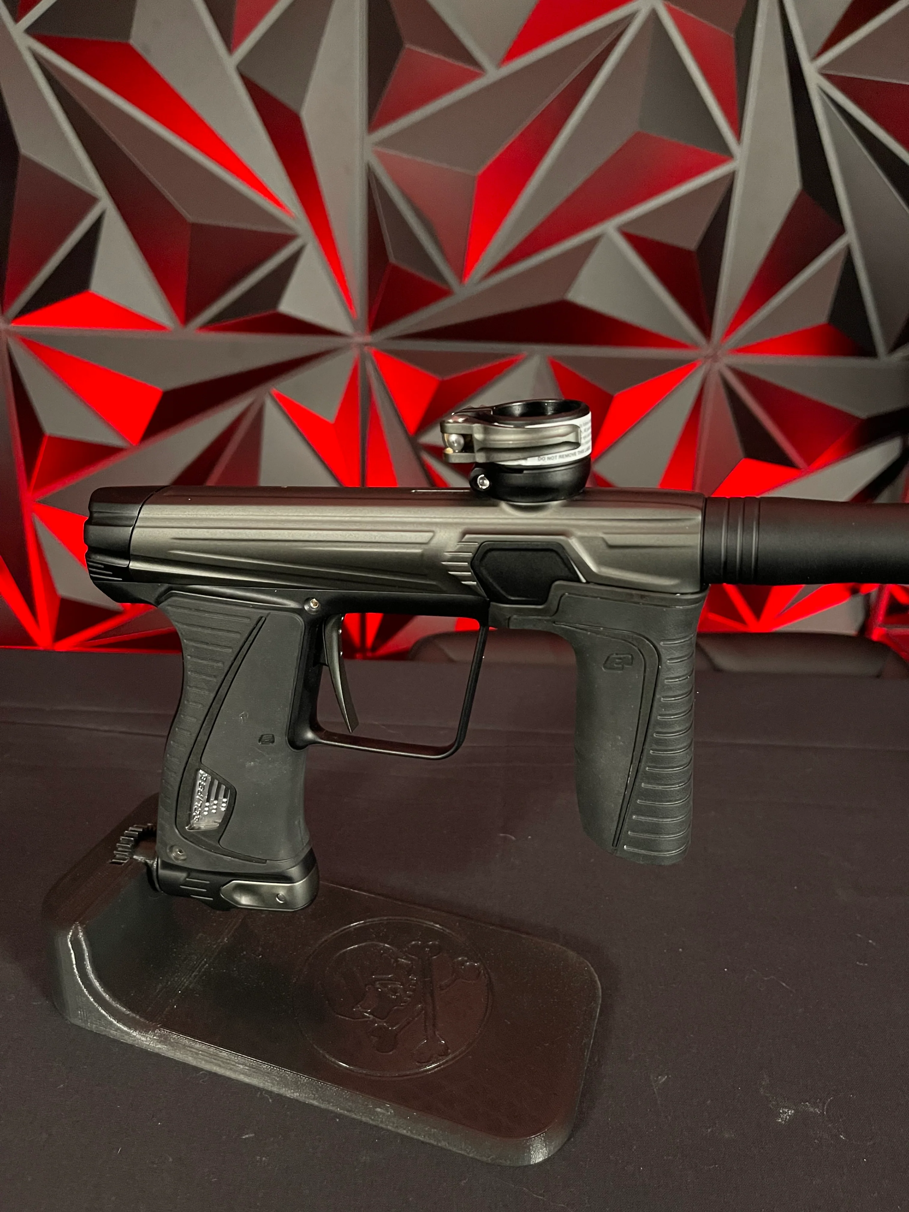 Used Planet Eclipse 180r Paintball Gun - Charcoal (Grey)/Black - Image 3