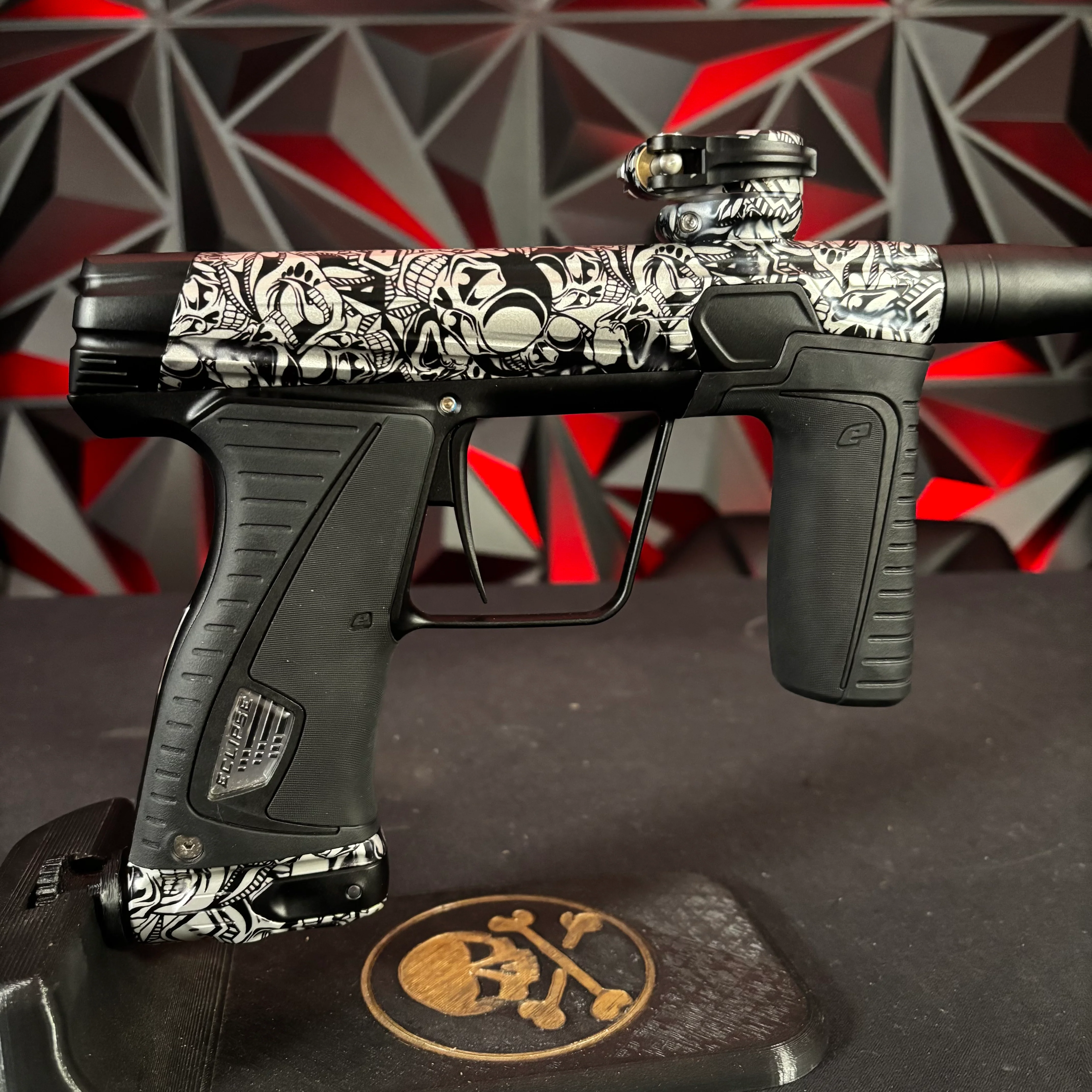 Used Planet Eclipse 180r Paintball Gun - Titan - Image 2