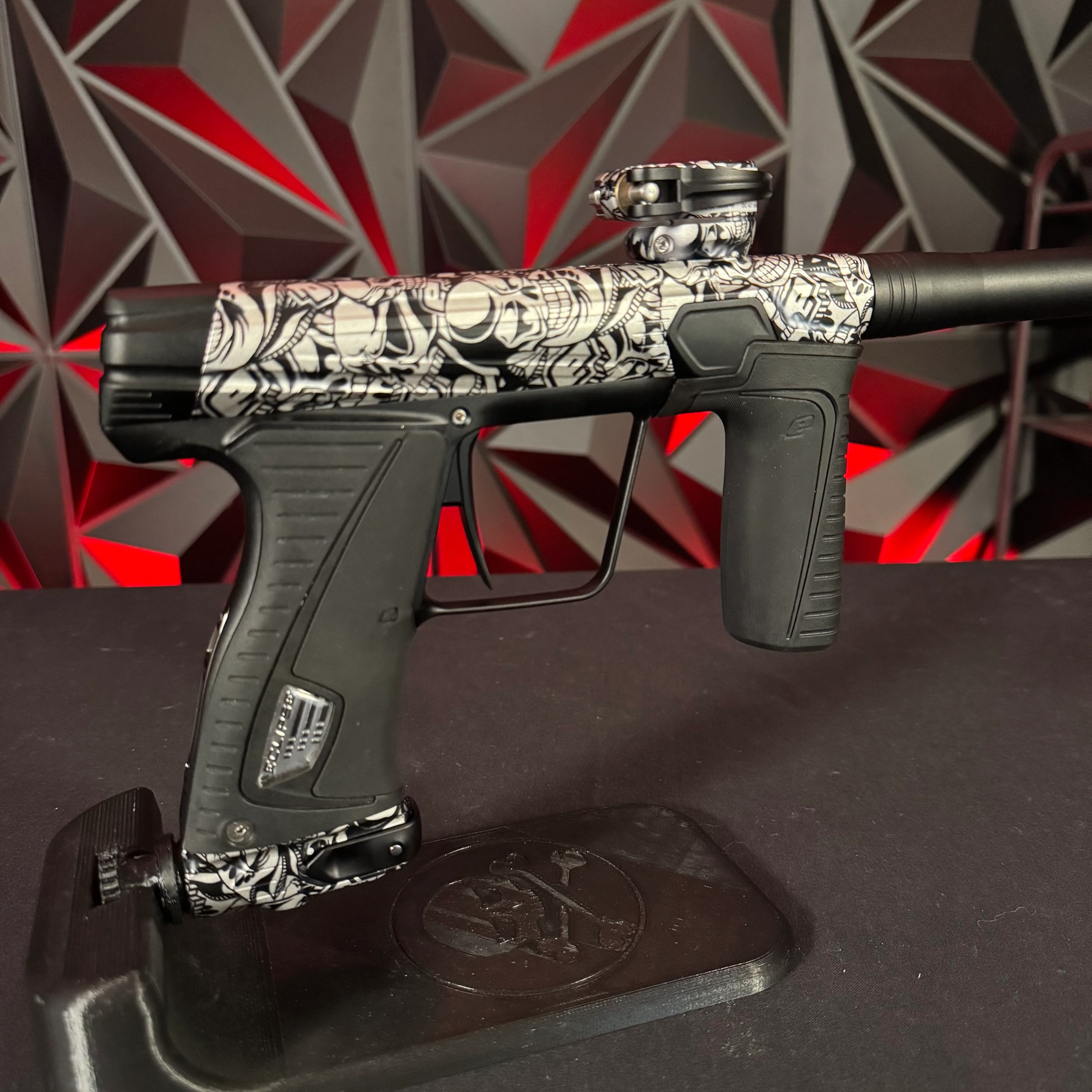 Used Planet Eclipse 180r Paintball Gun - Titan - Image 2
