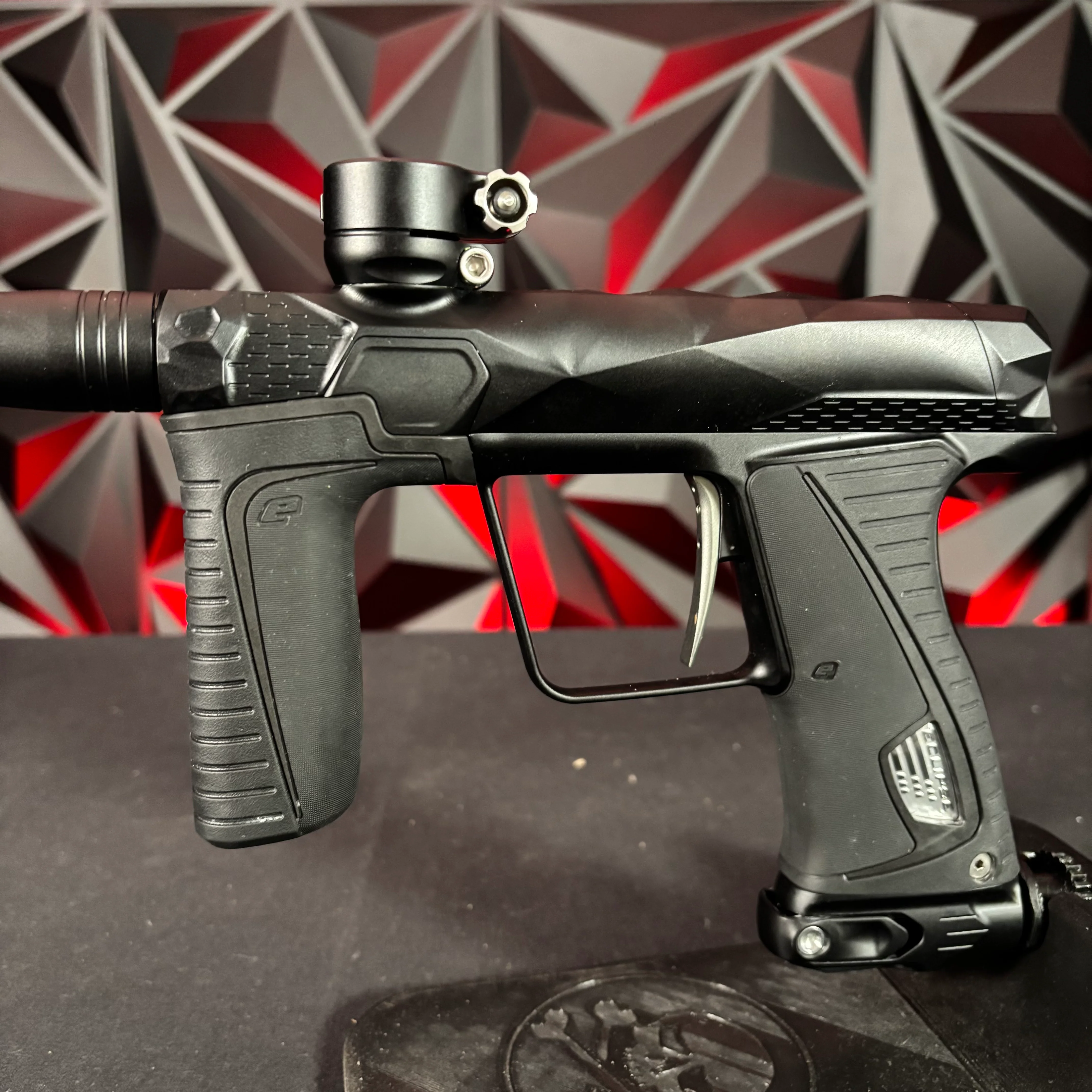 Used Planet Eclipse Infamous 180R Paintball Gun - Midnight w/ Grey Trigger - Image 5