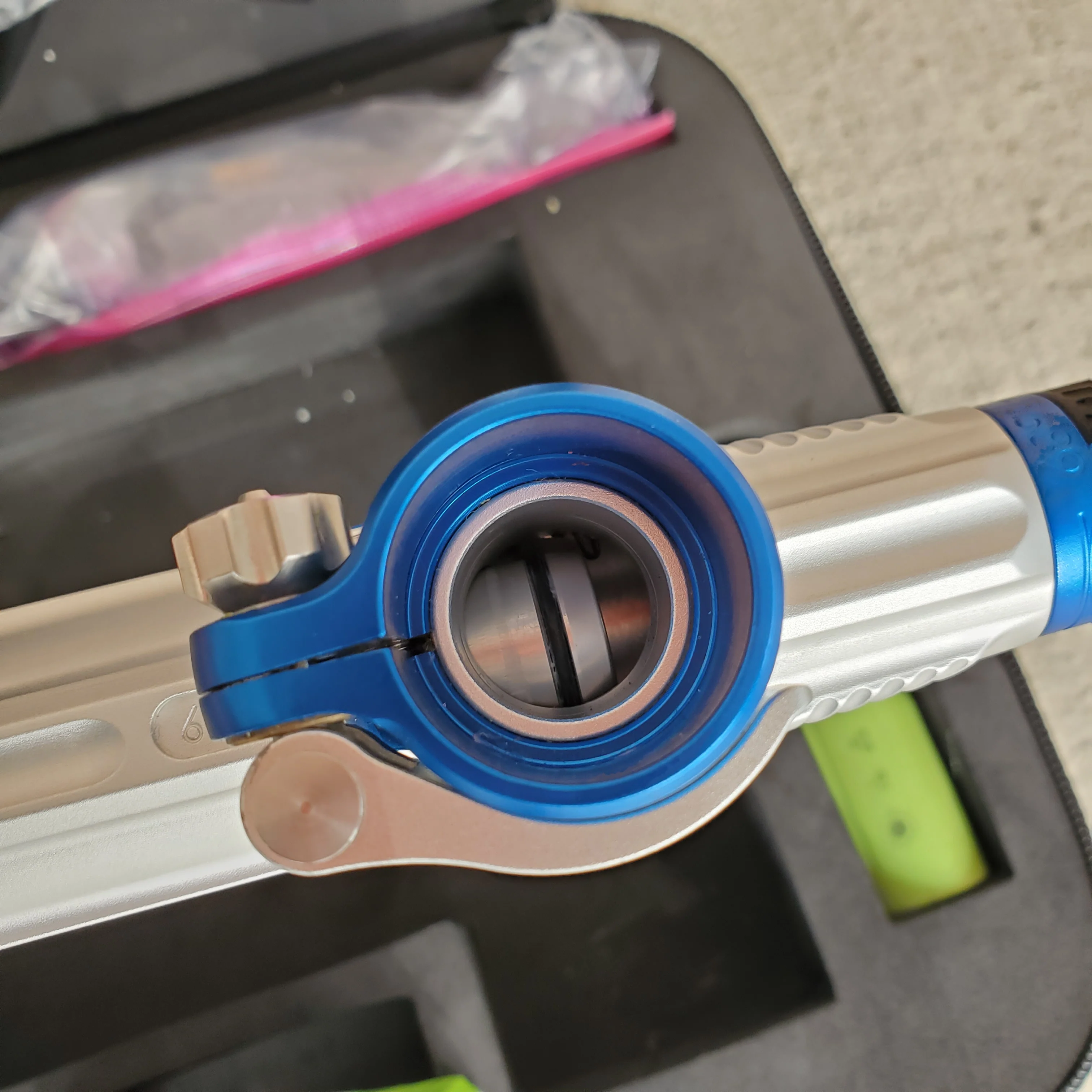 Used Planet Eclipse CS1.5 Paintball Gun - Silver / Blue - Image 7