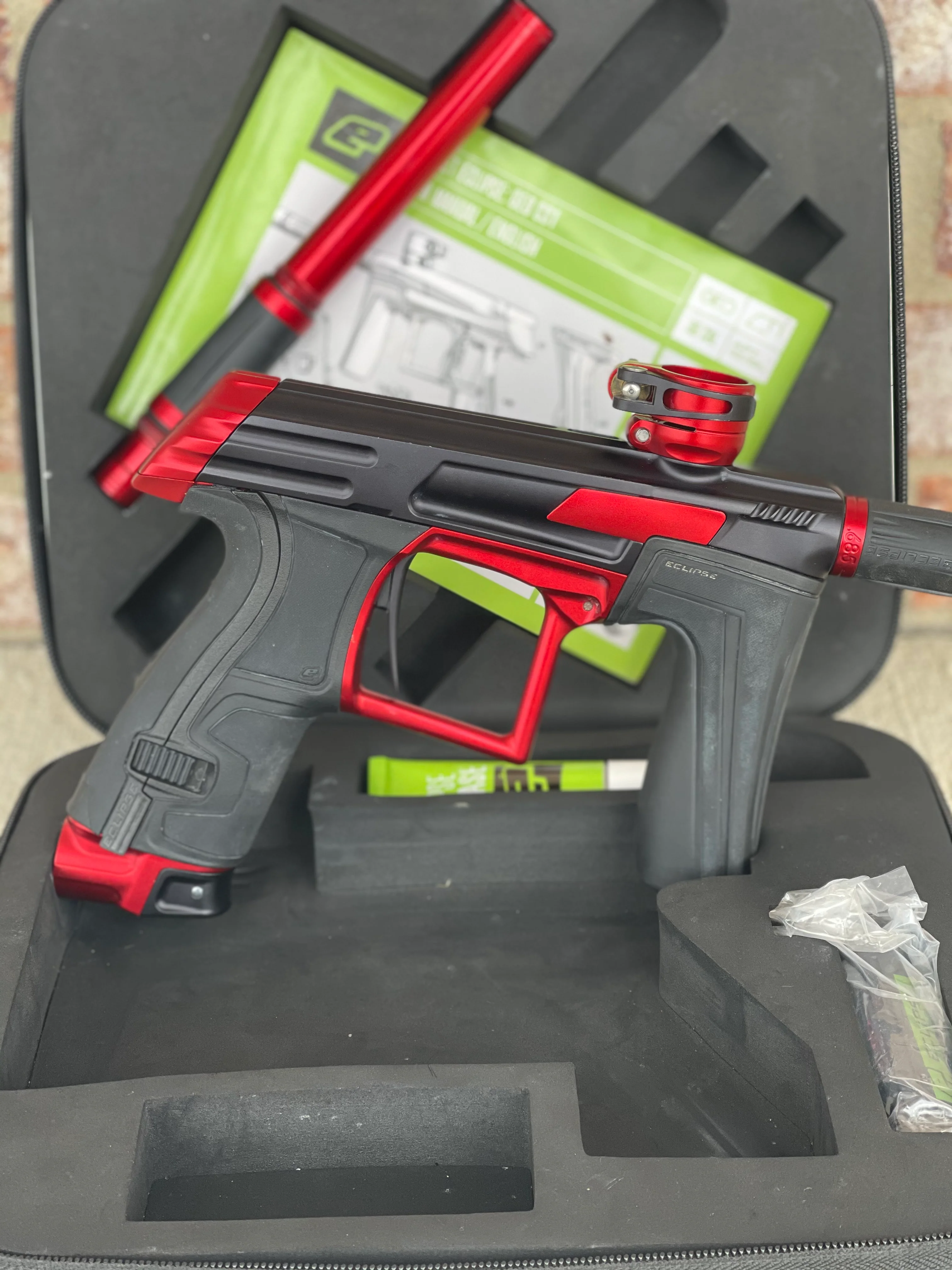Used Planet Eclipse CS1.5 Paintball Gun - Black/Red - Image 3