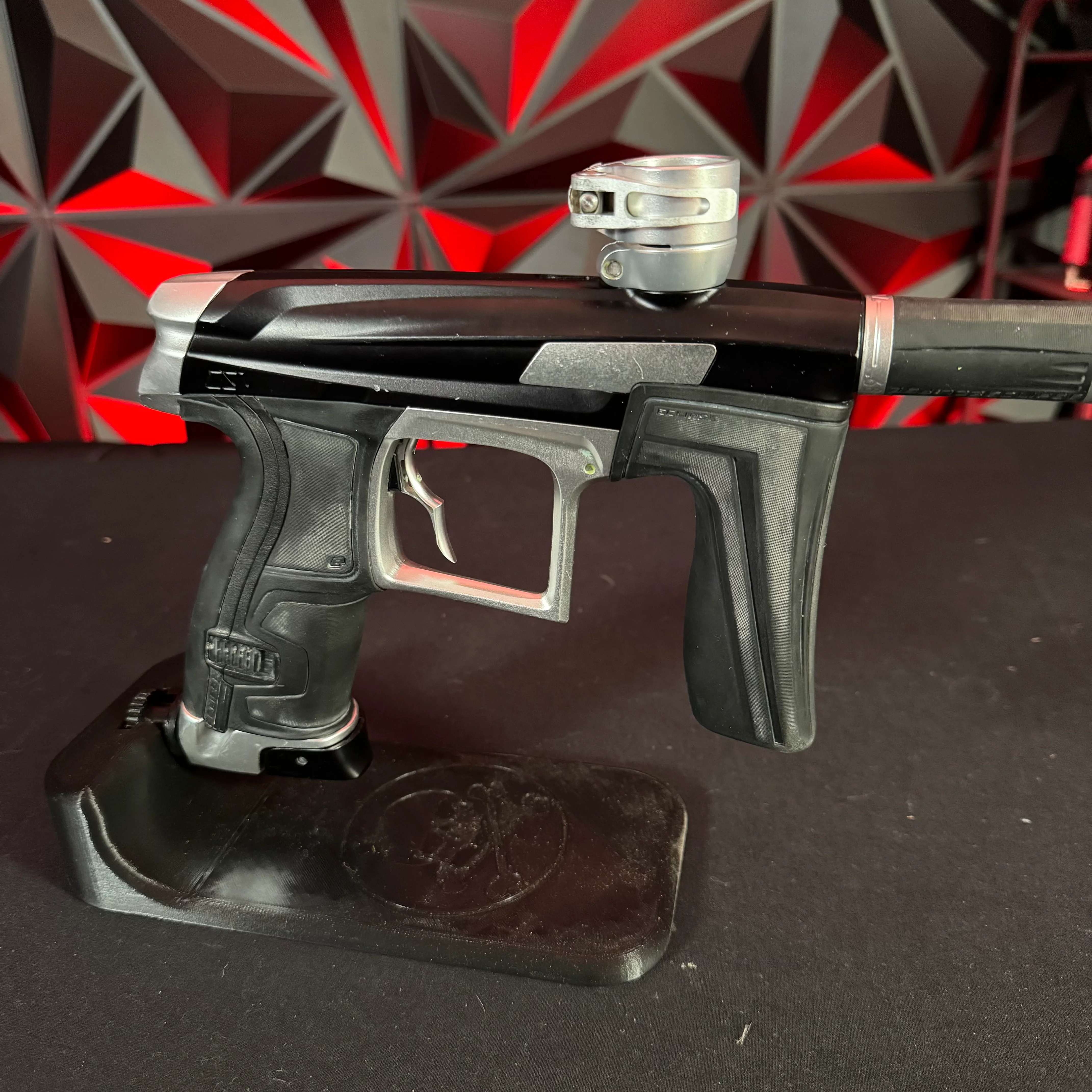 Used Planet Eclipse Cs1 Paintball Gun - Black/Silver w/Deuce Trigger - Image 4
