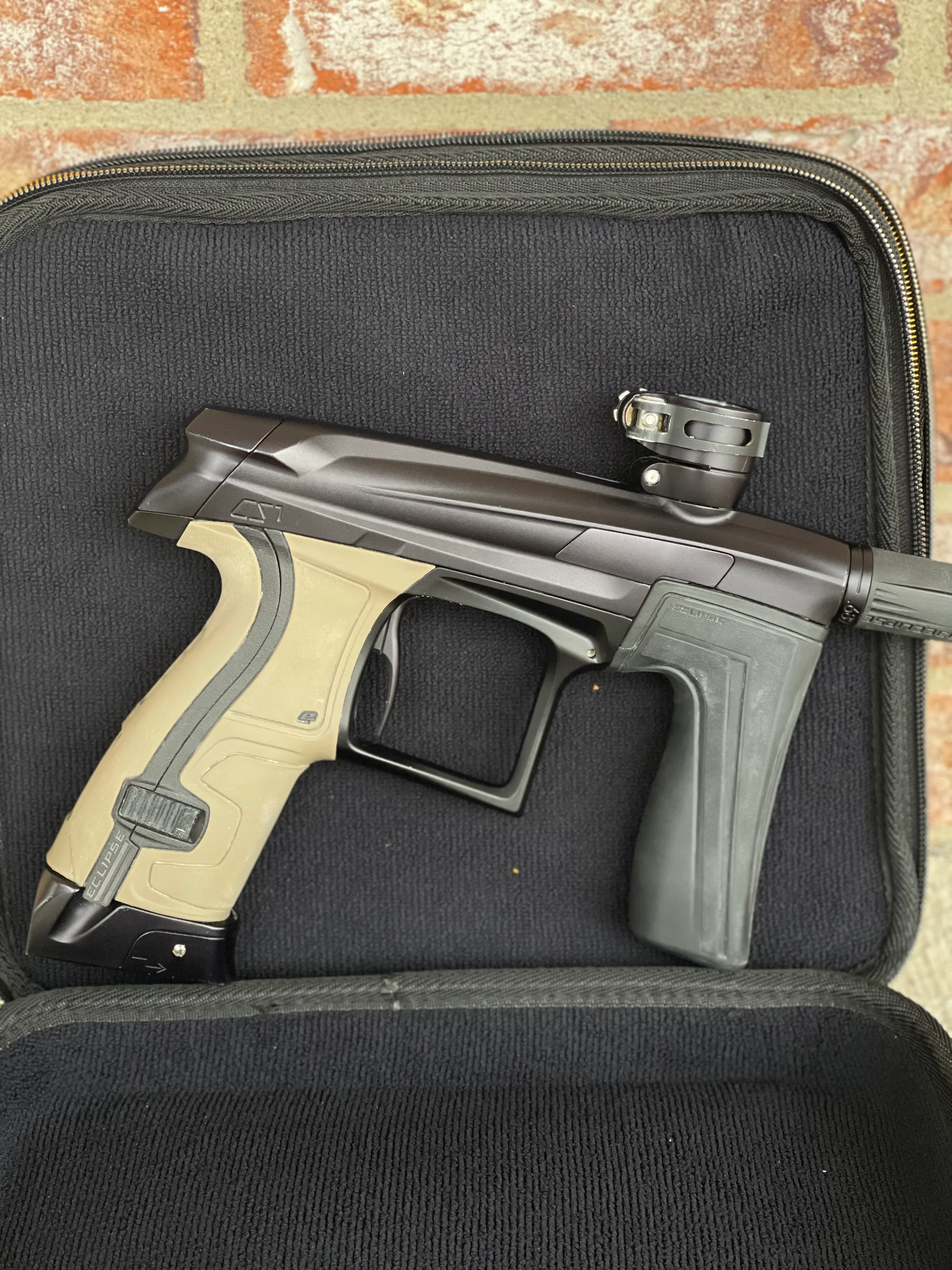 Used Planet Eclipse CS1 Paintball Gun - Midnight (Black) w/Extra Back Grip - Image 5