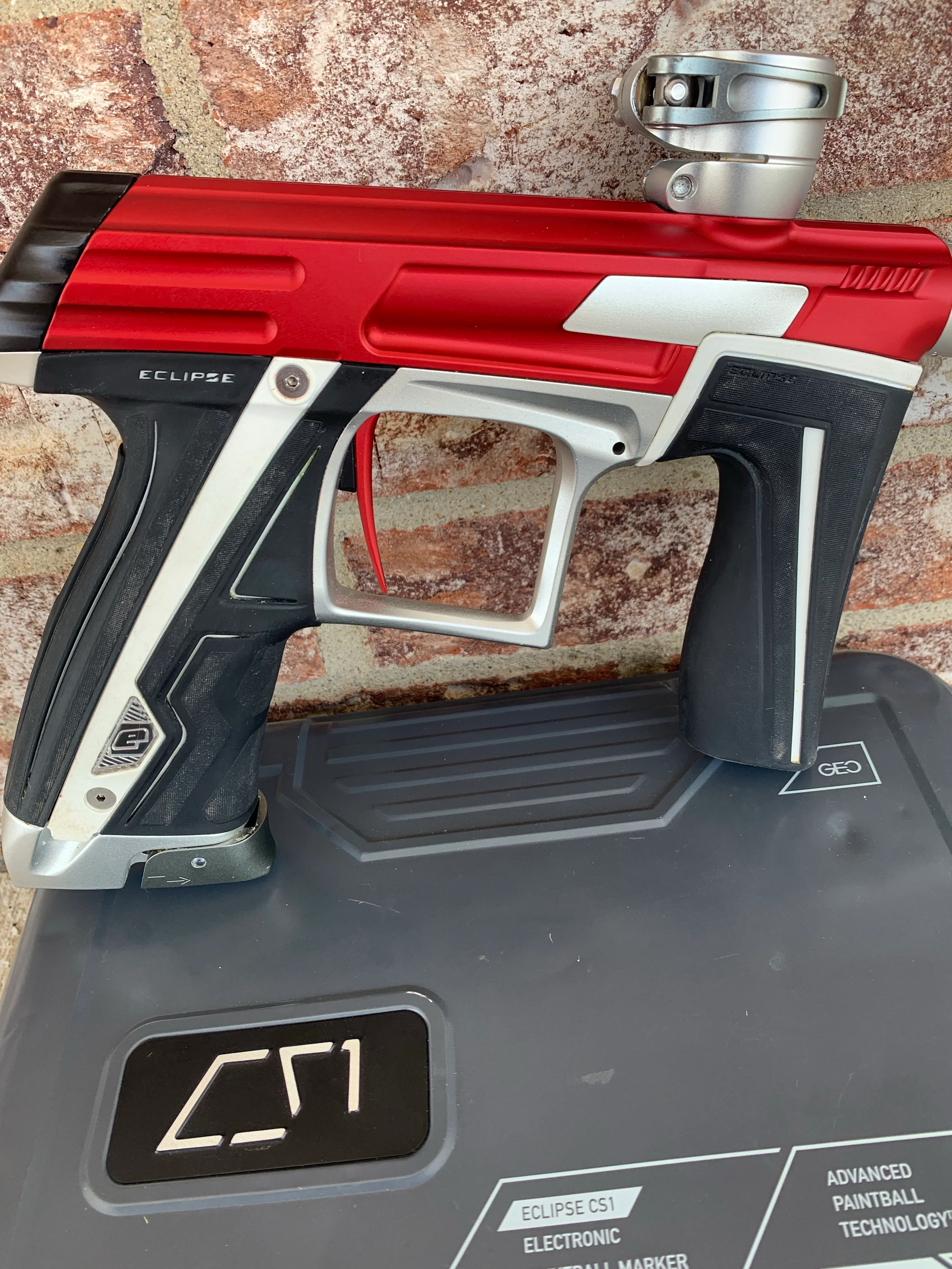Used Planet Eclipse Cs1.5 Paintball Marker- Red/Silver - Image 2