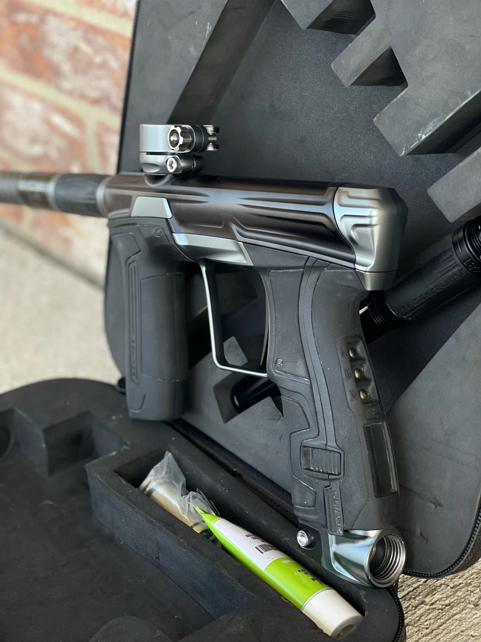 Used Planet Eclipse CS2 Paintball Gun - Black / Pewter - Image 3