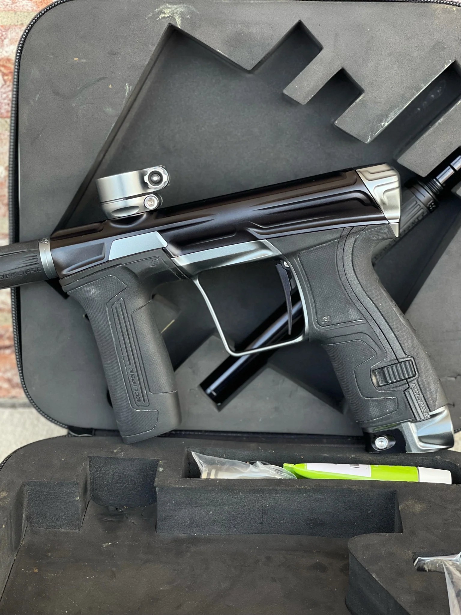 Used Planet Eclipse CS2 Paintball Gun - Black / Pewter - Image 4