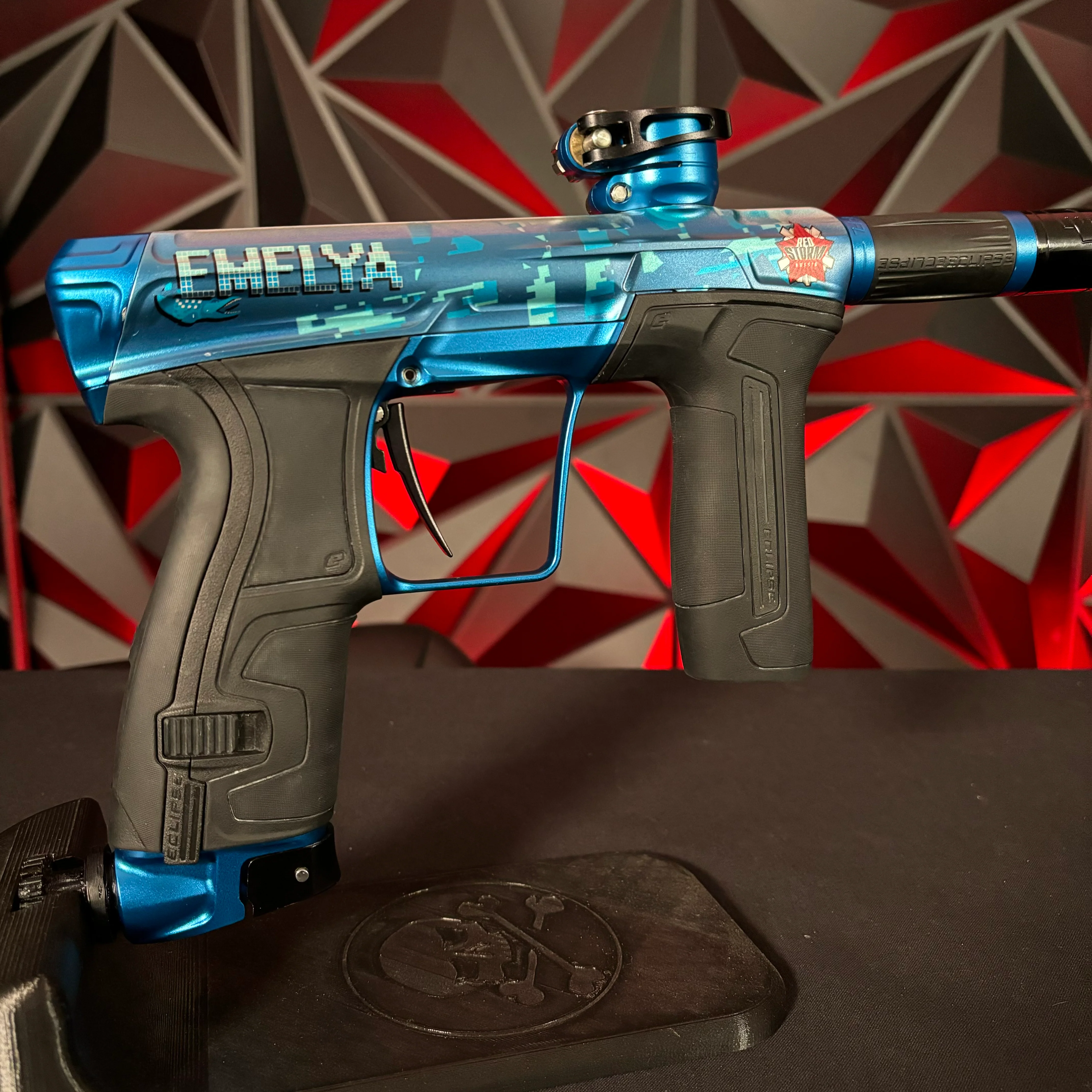 Used Planet Eclipse CS2 Paintball Gun - LE Emelya w/ 2 FL Inserts & Deuce Trigger - Image 2