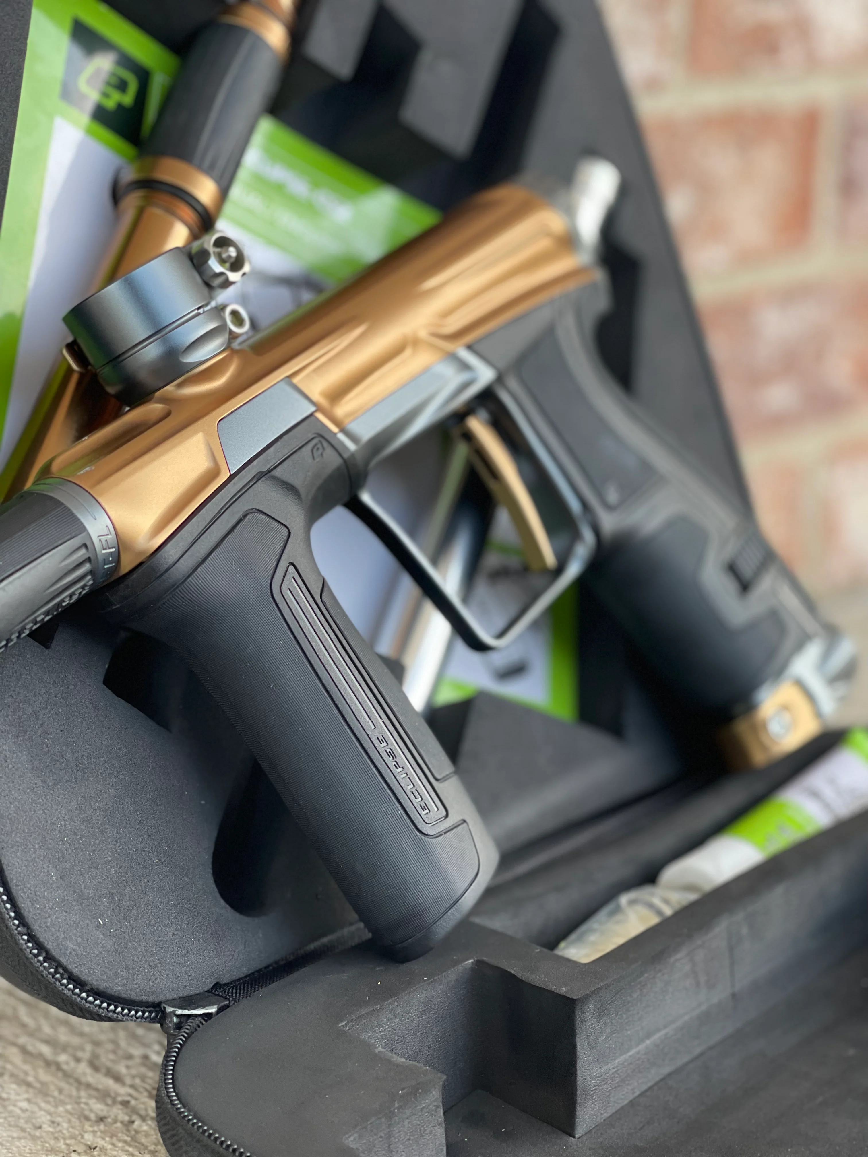 Used Planet Eclipse CS2 Paintball Gun - Bronze / Pewter - Image 4