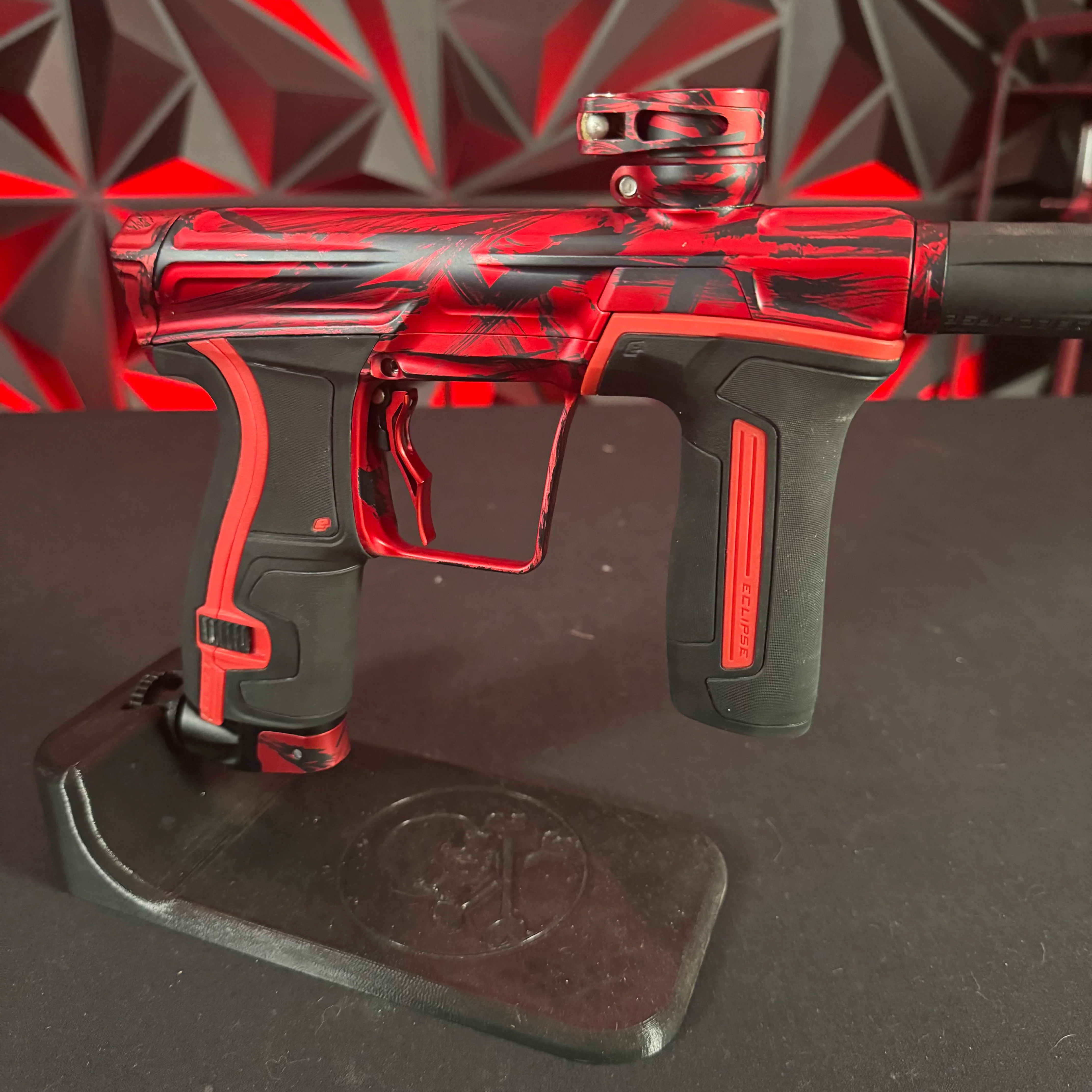 Used Planet Eclipse CS2 Paintball Gun - Custom Red/Pewter Scratch Anno w/ Infamous Deuce Trigger & 3 FL Backs - Image 4