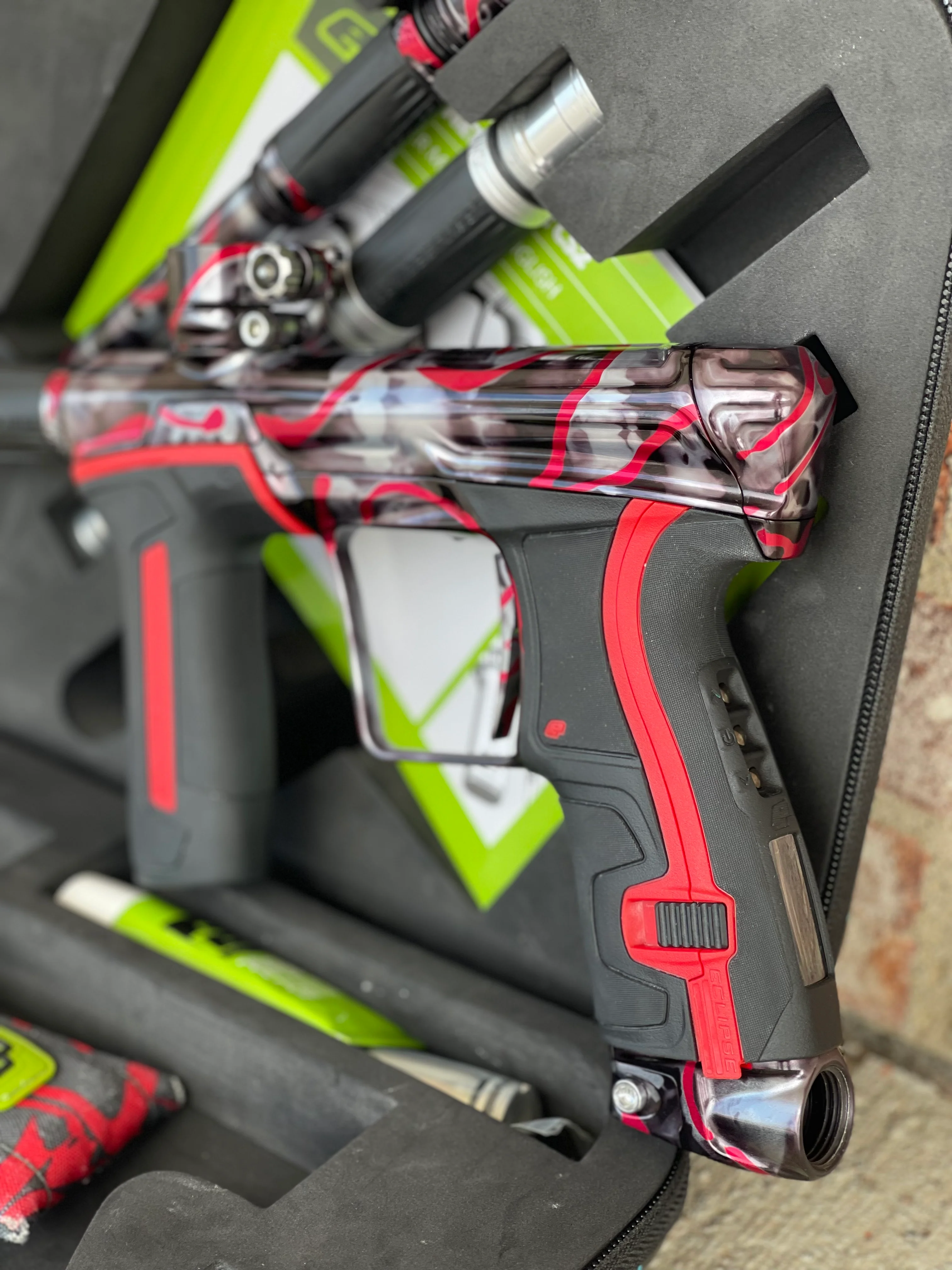 Used Planet Eclipse CS2 Paintball Gun - Gloss Black/Grey/Red Splash - Image 4