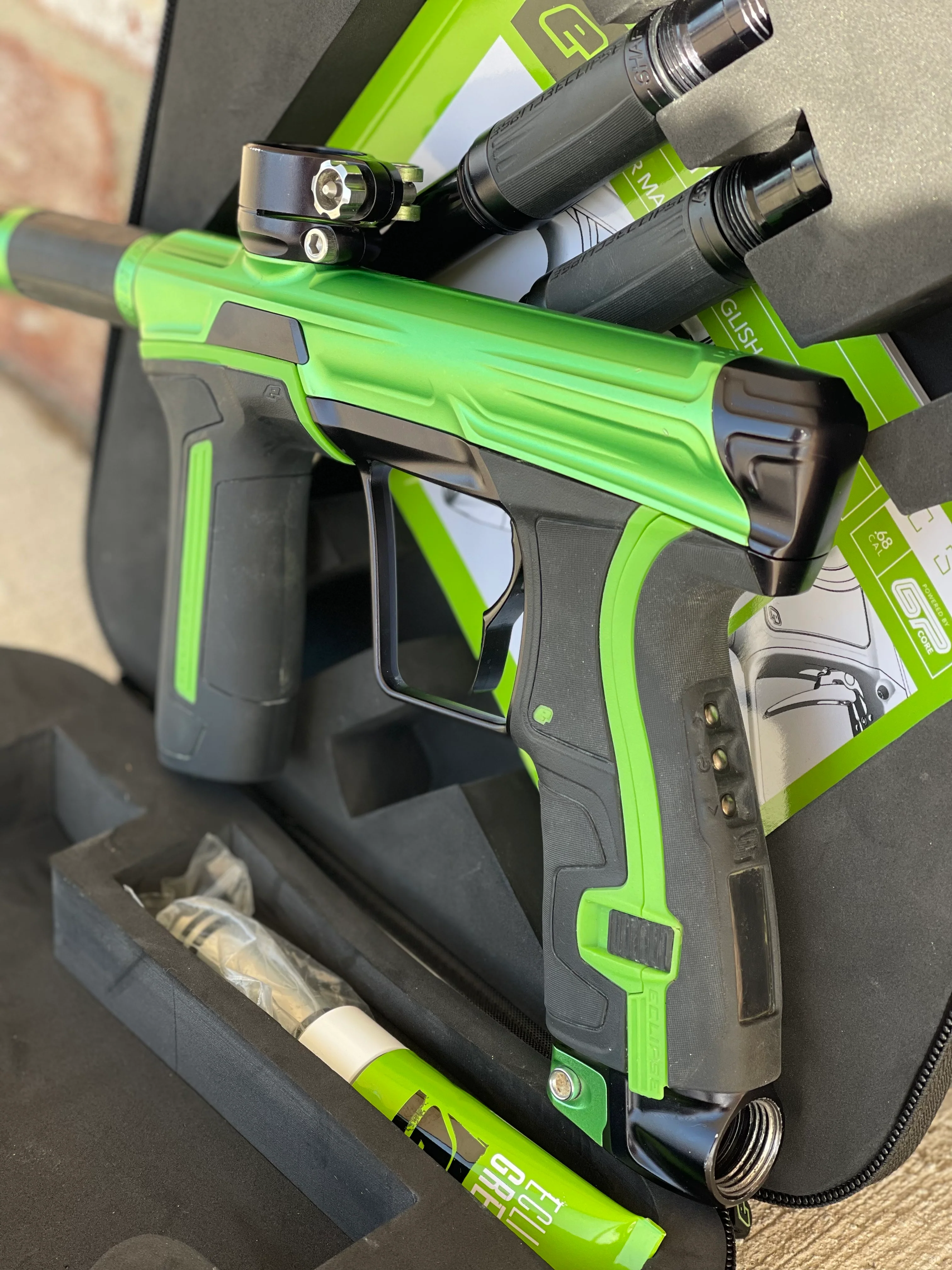 Used Planet Eclipse CS2 Paintball Gun - Kryptonite w/ Infamous Deuce Trigger - Image 2