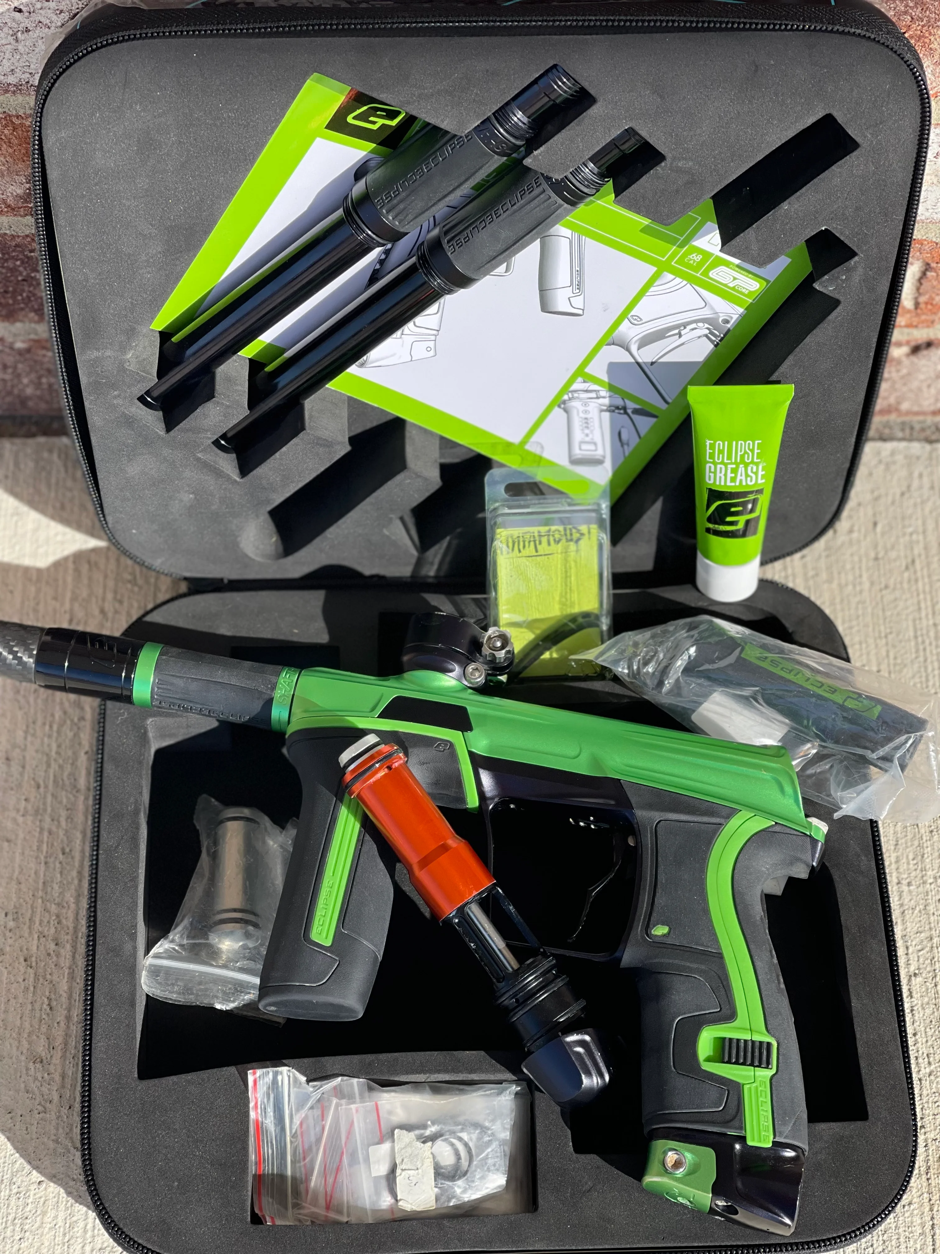 Used Planet Eclipse CS2 Paintball Gun - Kryptonite w/ Infamous Deuce Trigger - Image 7