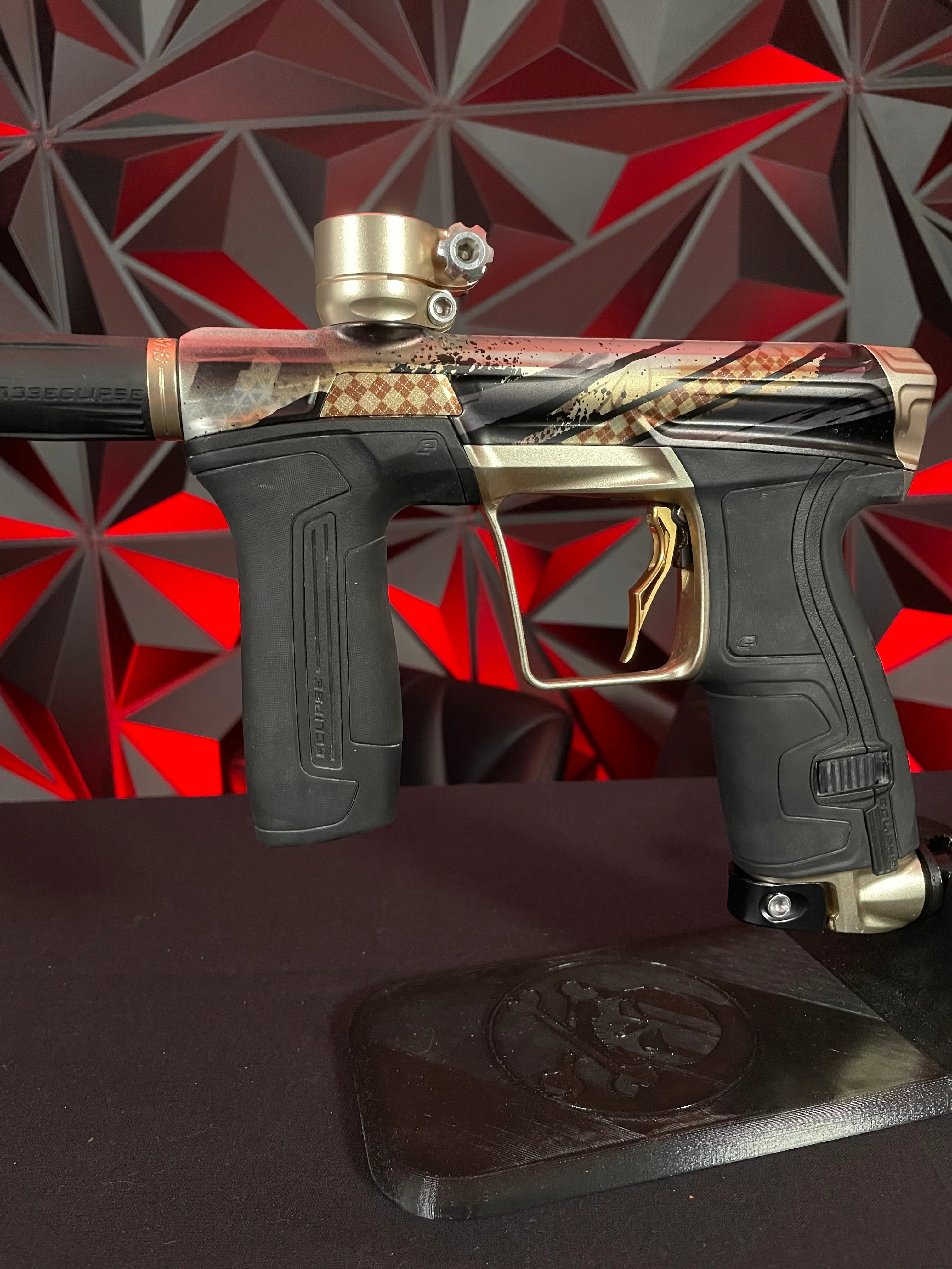 Used Planet Eclipse CS2 Paintball Gun - LE Impact w/ Infamous Trigger and Carbon FL Tip - Image 4