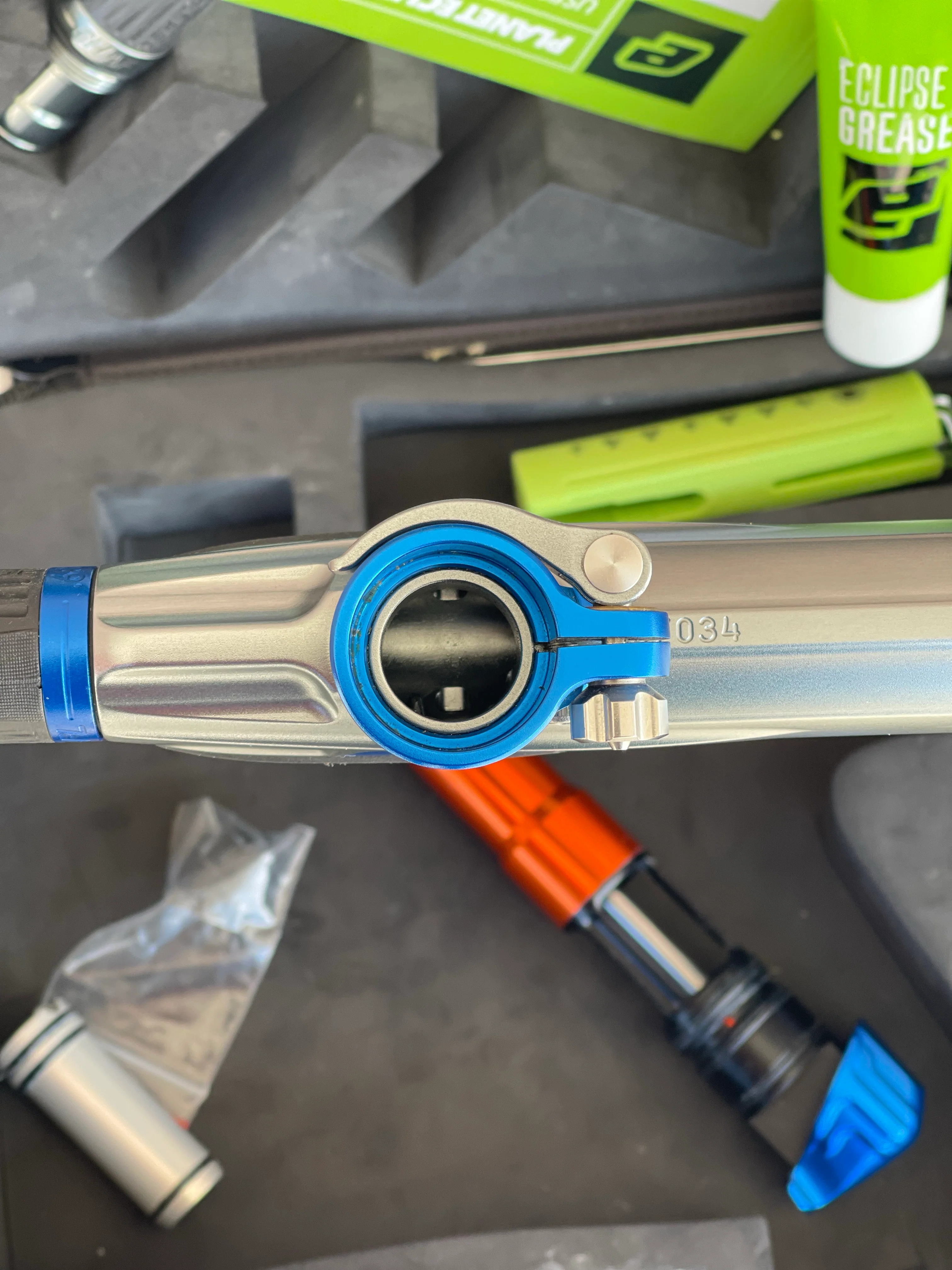 Used Planet Eclipse CS2 Paintball Gun - Pewter/Blue - Image 10