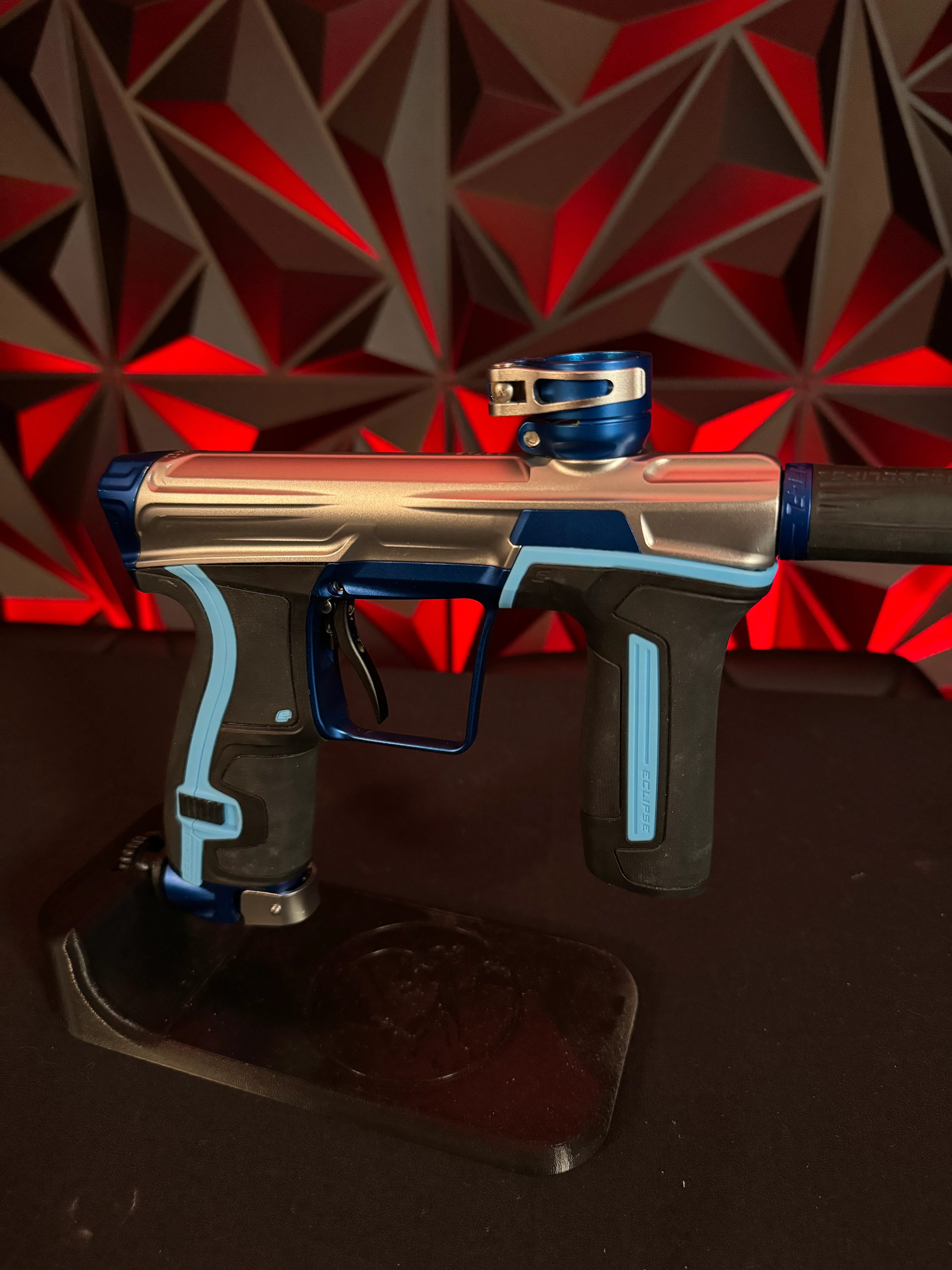 Used Planet Eclipse CS2 Paintball Gun - Silver/Blue w/Carbon Fiber FL Barrel, Scythe Trigger, Extra Set of Grip - Image 4