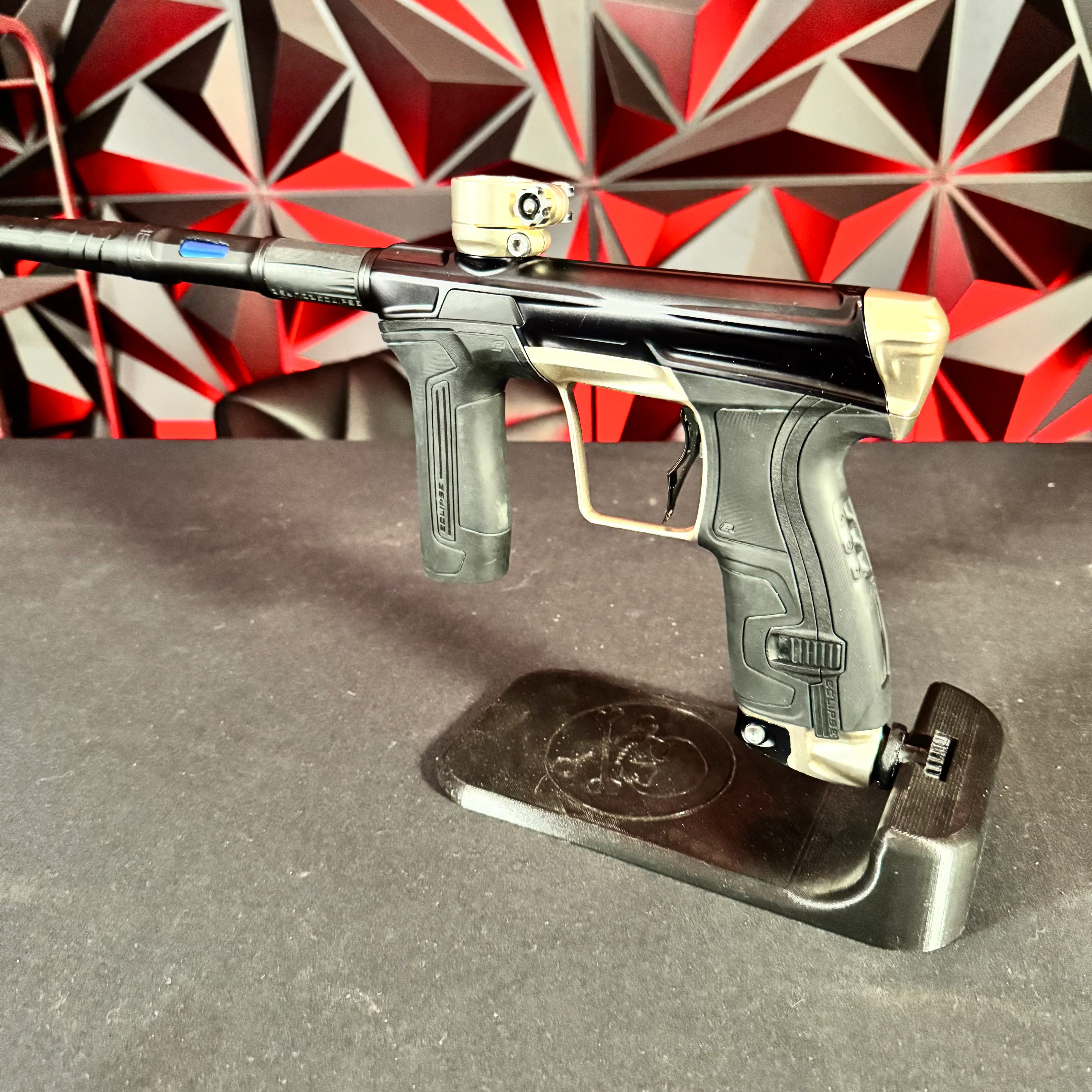 Used Planet Eclipse CS2 Paintball Marker- Black/Sandstone w/Dust Eye Covers & s63 Barrel System - Image 3