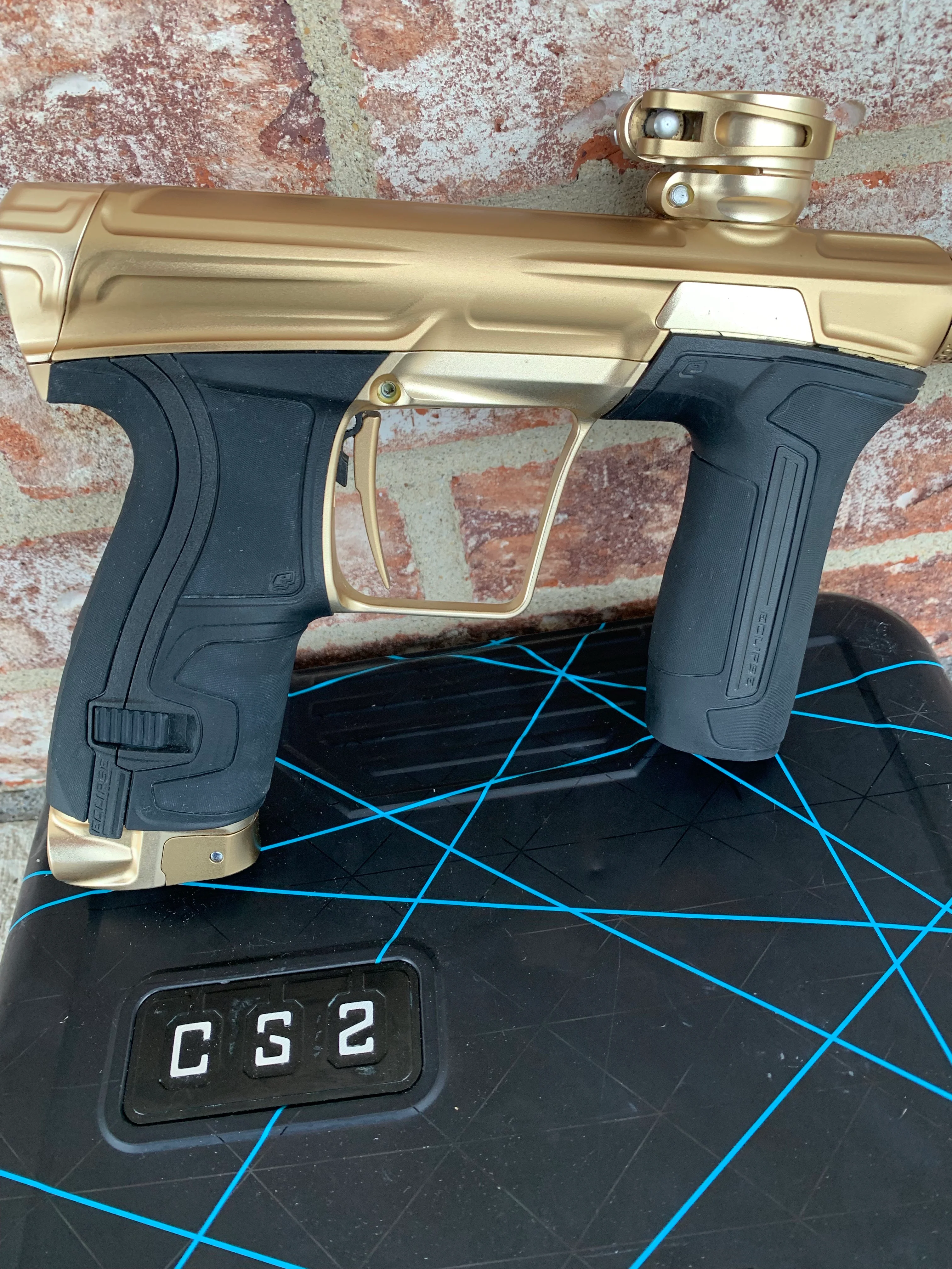 Used Planet Eclipse CS2 Paintball Marker- Dust Gold - Image 2