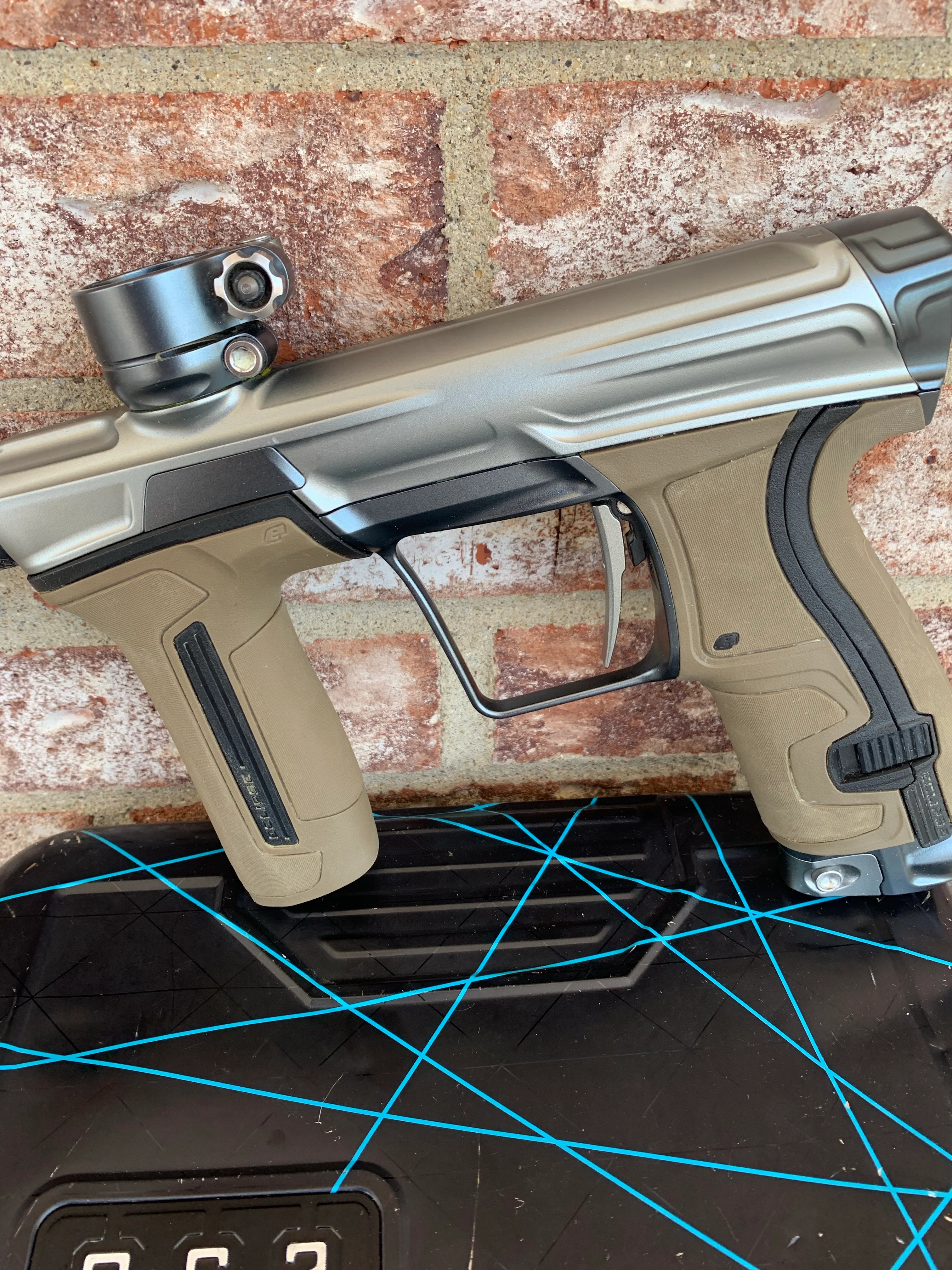 Used Planet Eclipse CS2 Paintball Marker- FDE/Silver/Grey - Image 4