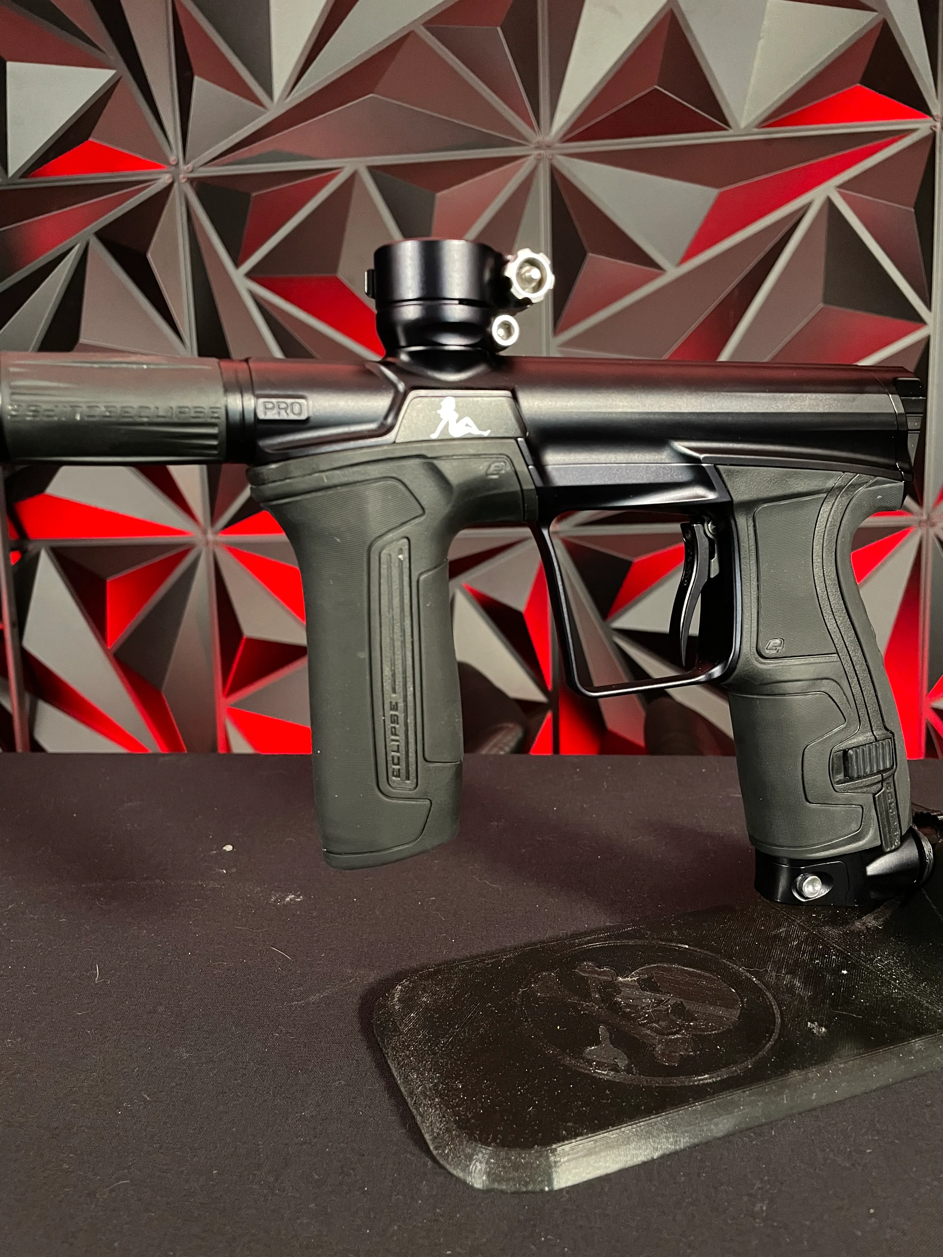 Used Planet Eclipse CS2 Pro Paintball Gun - Midnight w/ 3 FL Backs - Image 4