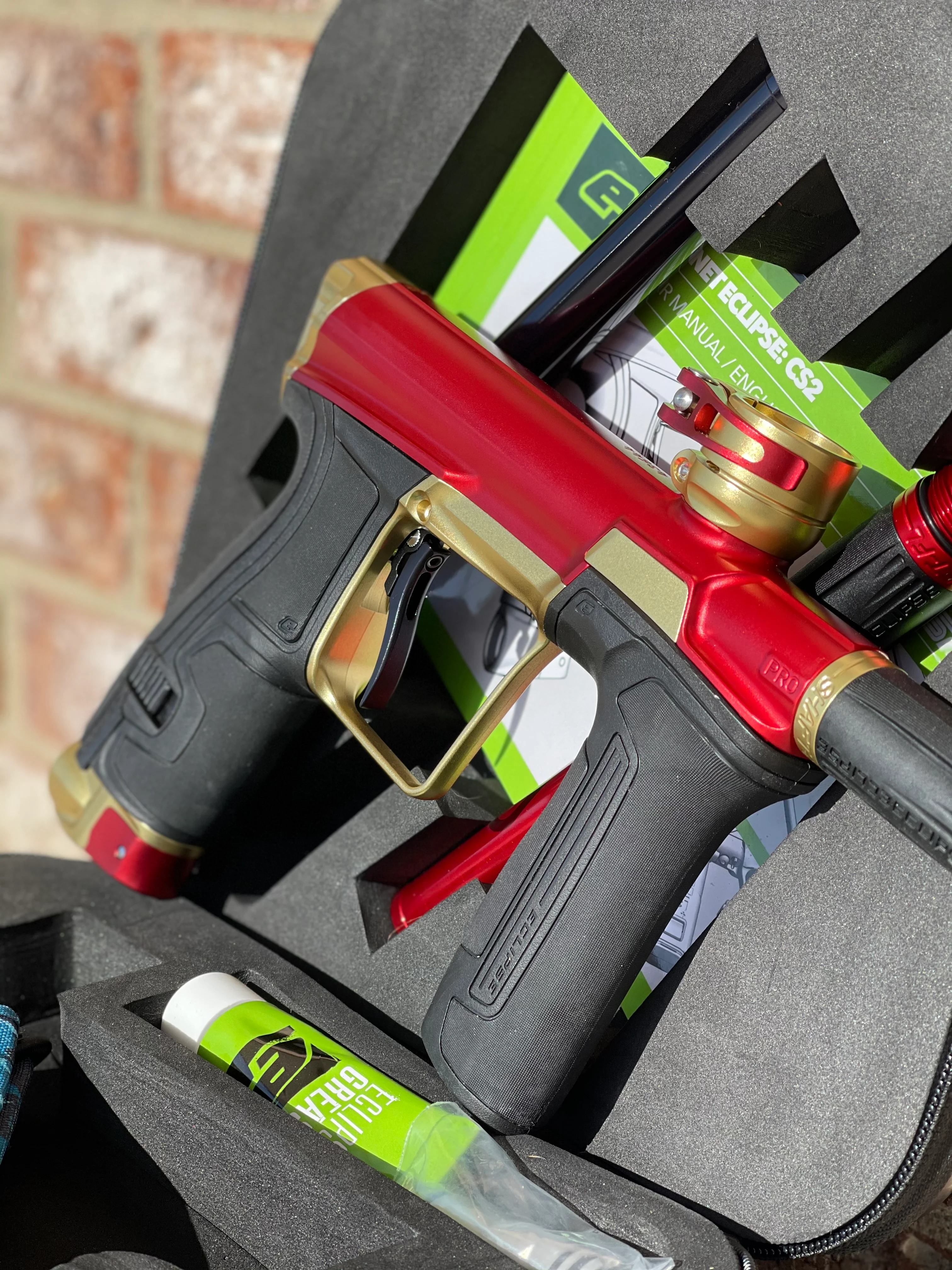 Used Planet Eclipse CS2 Pro Paintball Gun - Heat Wave - Image 2