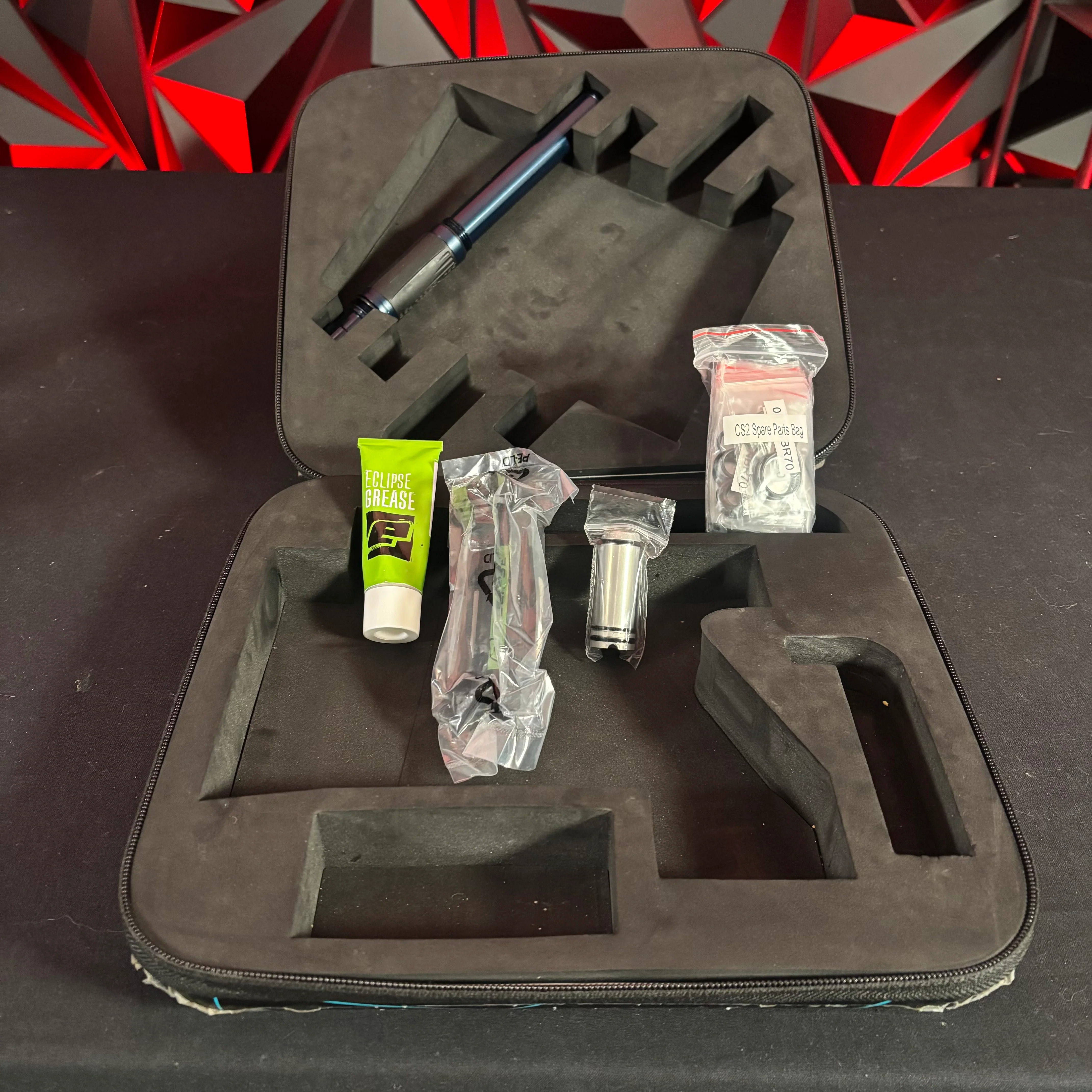 Used Planet Eclipse CS2 Pro Paintball Gun - Blue/Silver - Image 10