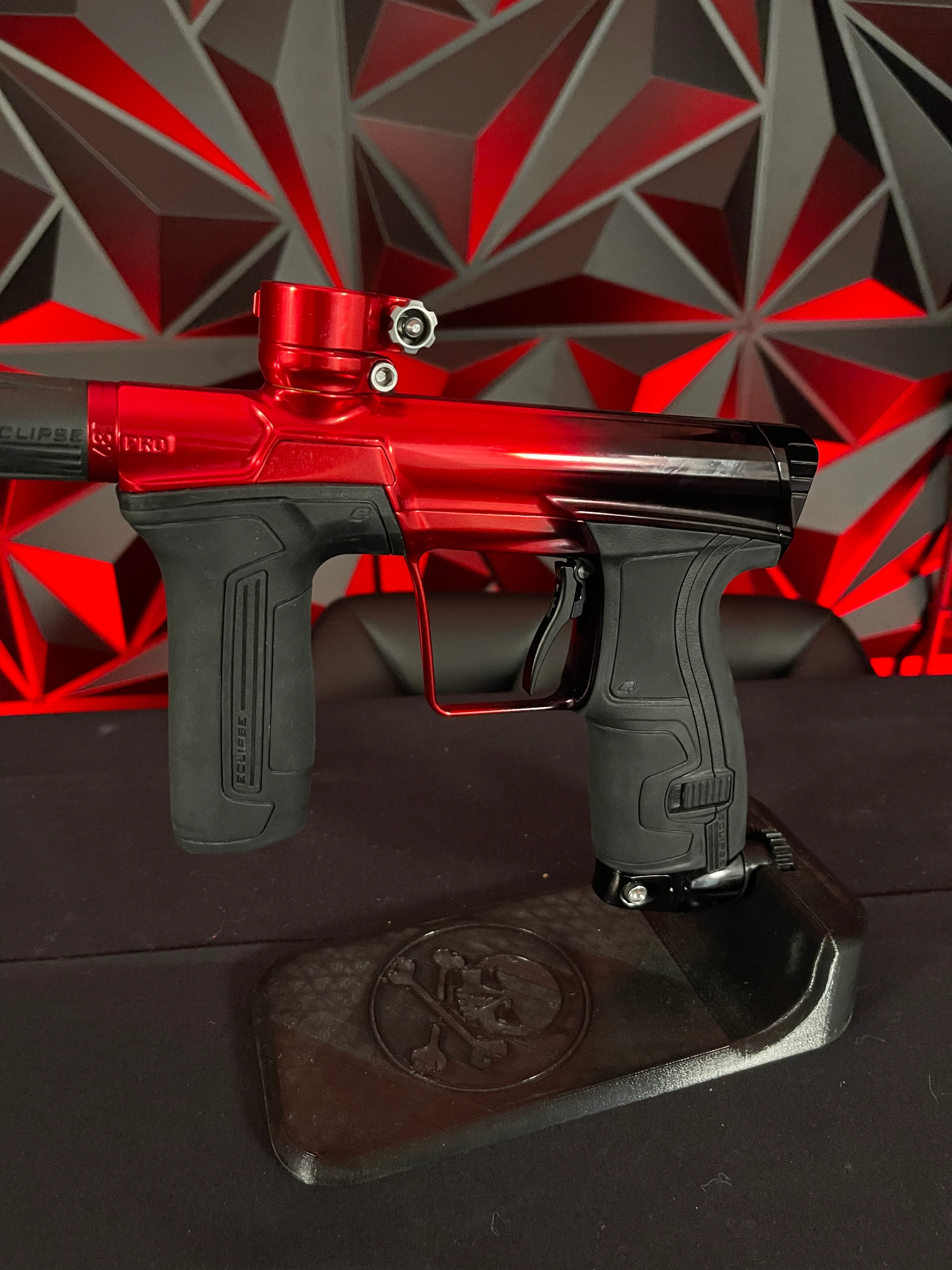 Used Planet Eclipse CS2 Pro Paintball Gun - Polished Black/Polished Red w/Dust Red FL Barrel, Full FL Kit, & Black Scythe Trigger - Image 4