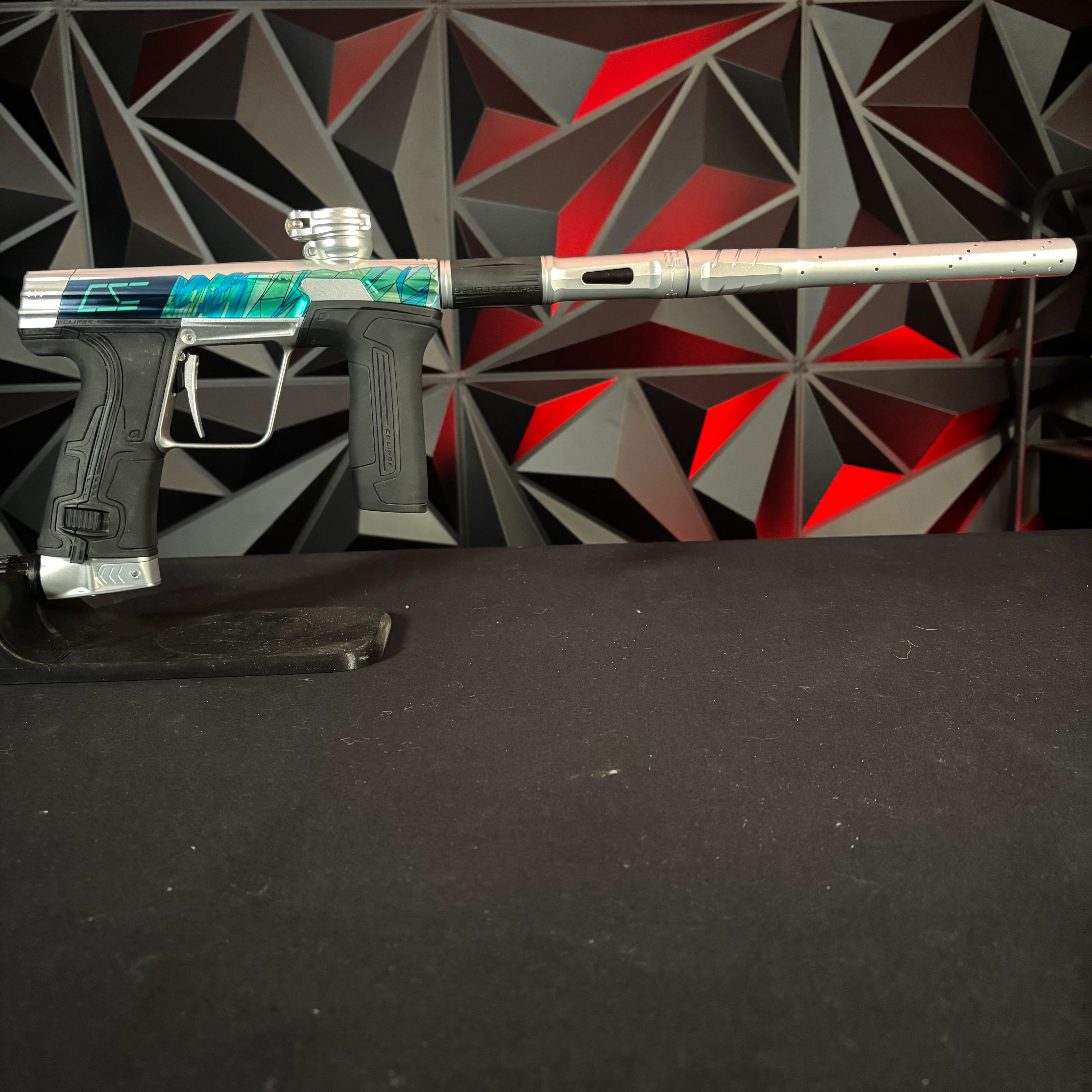 Used Planet Eclipse CS3 Paintball Gun - Launch Edition - Image 6