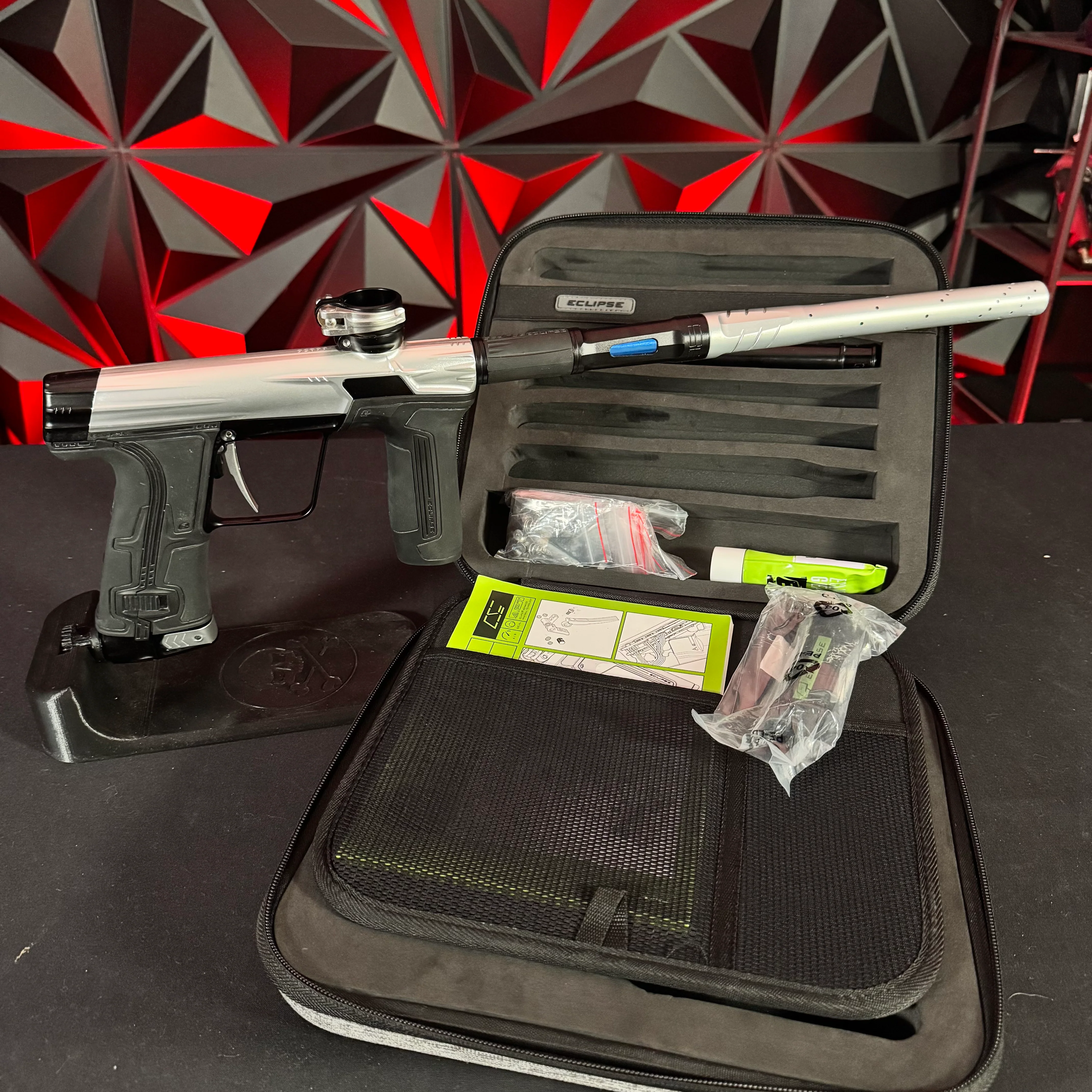 Used Planet Eclipse CS3 Paintball Gun - Light Trooper (Silver/Black)