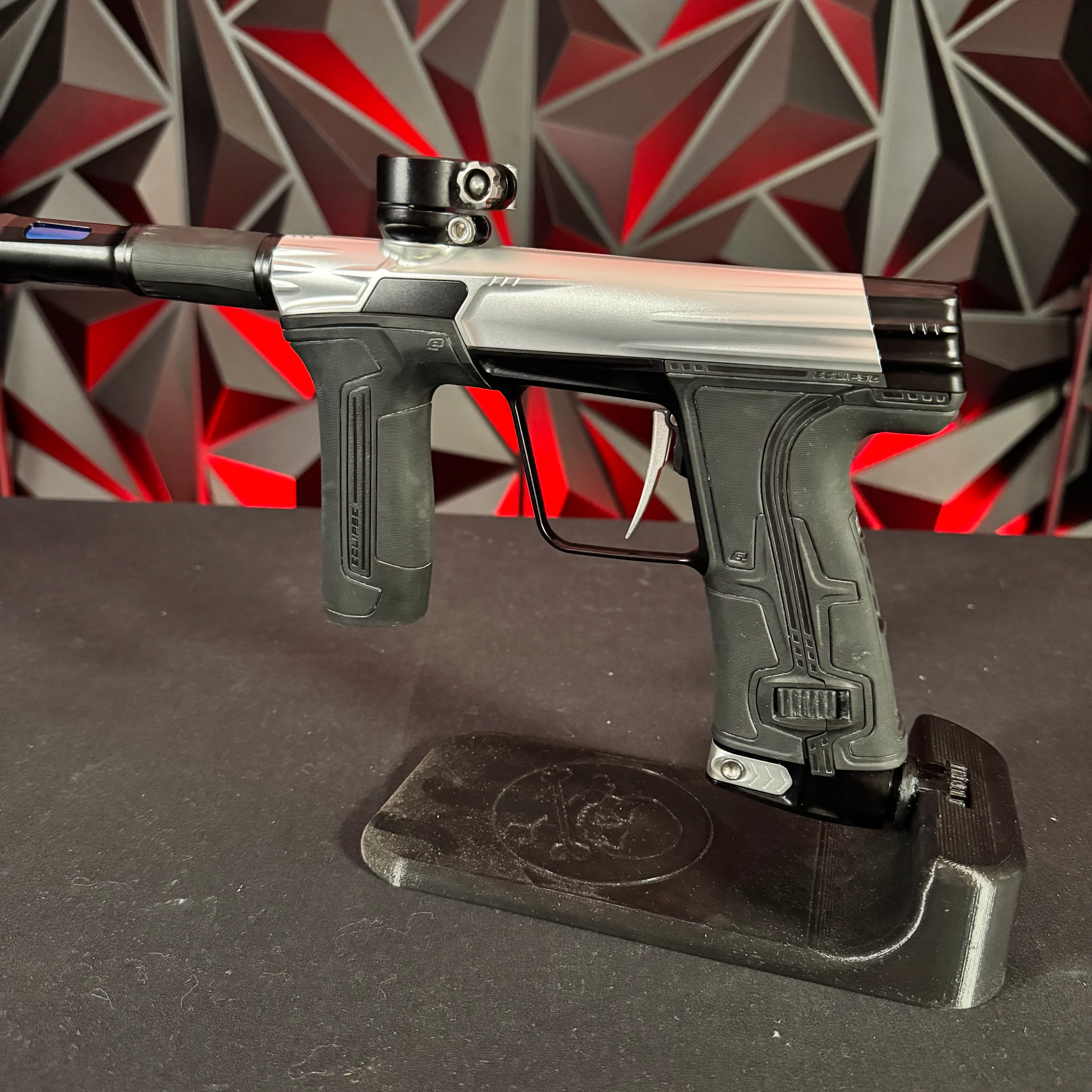Used Planet Eclipse CS3 Paintball Gun - Light Trooper (Silver/Black) - Image 3