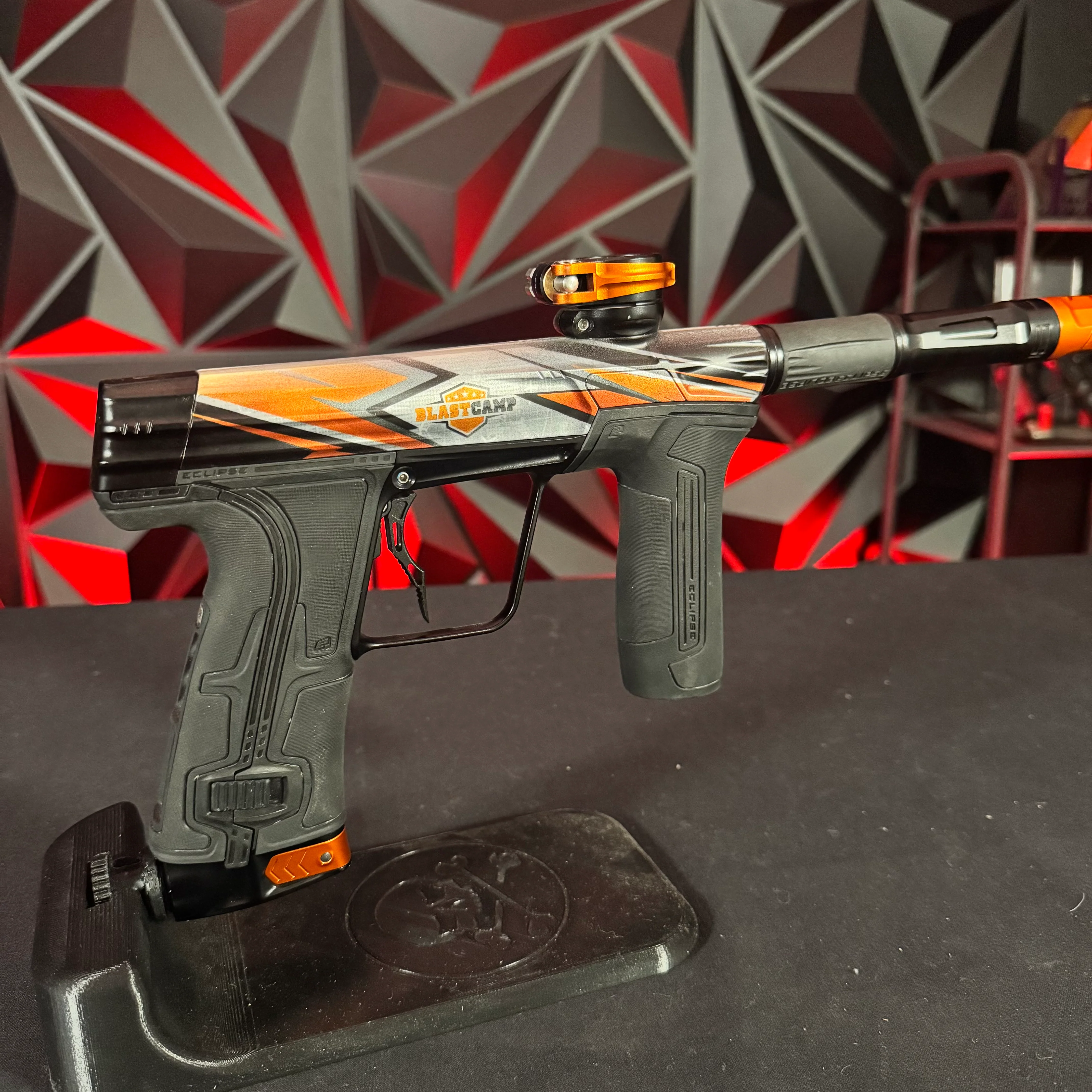 Used Planet Eclipse CS3 Paintball Gun - Limited Edition Blastcamp w/ Orange Tip - Image 2