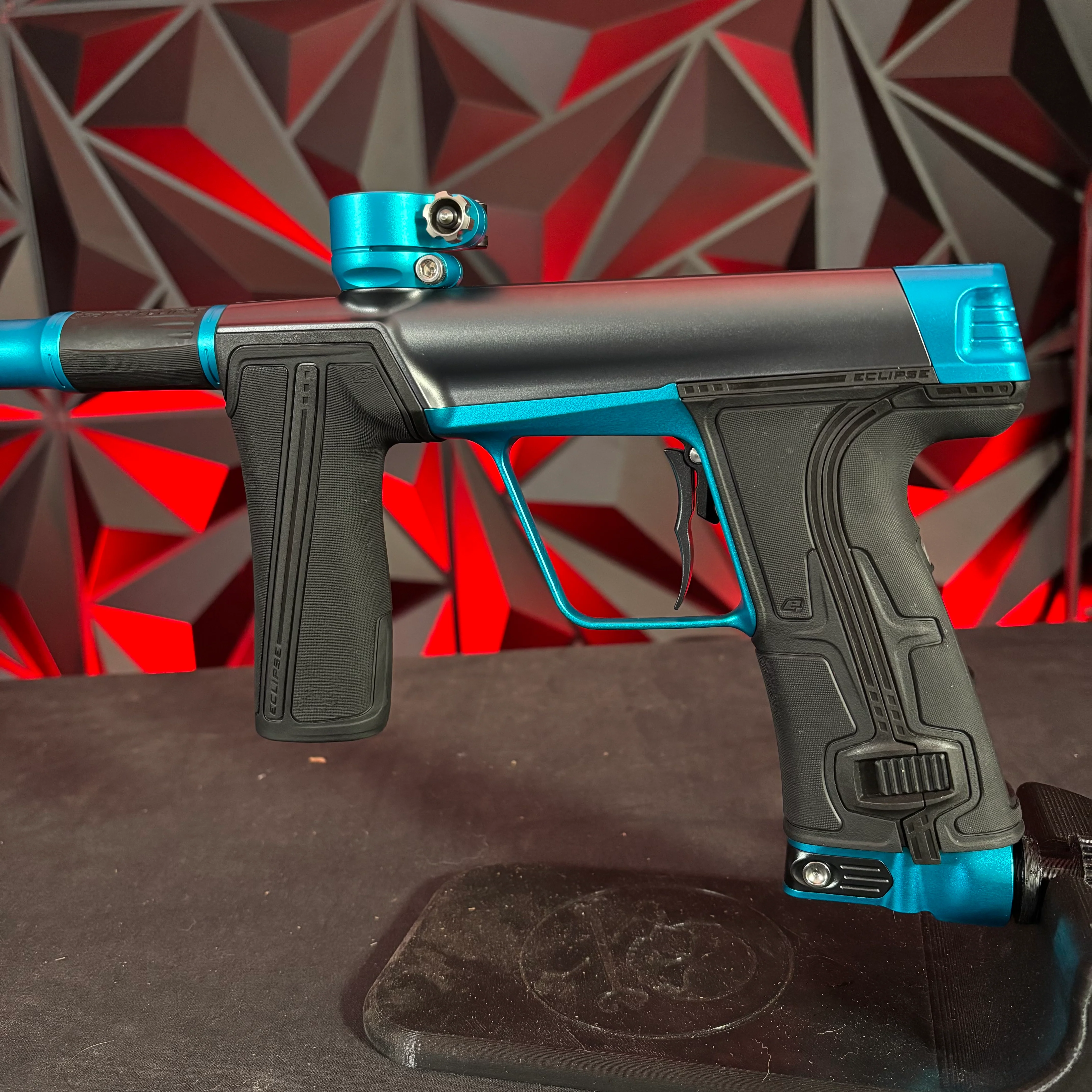 Used Planet Eclipse CS3 Pro Paintball Gun - Provoke - Image 4