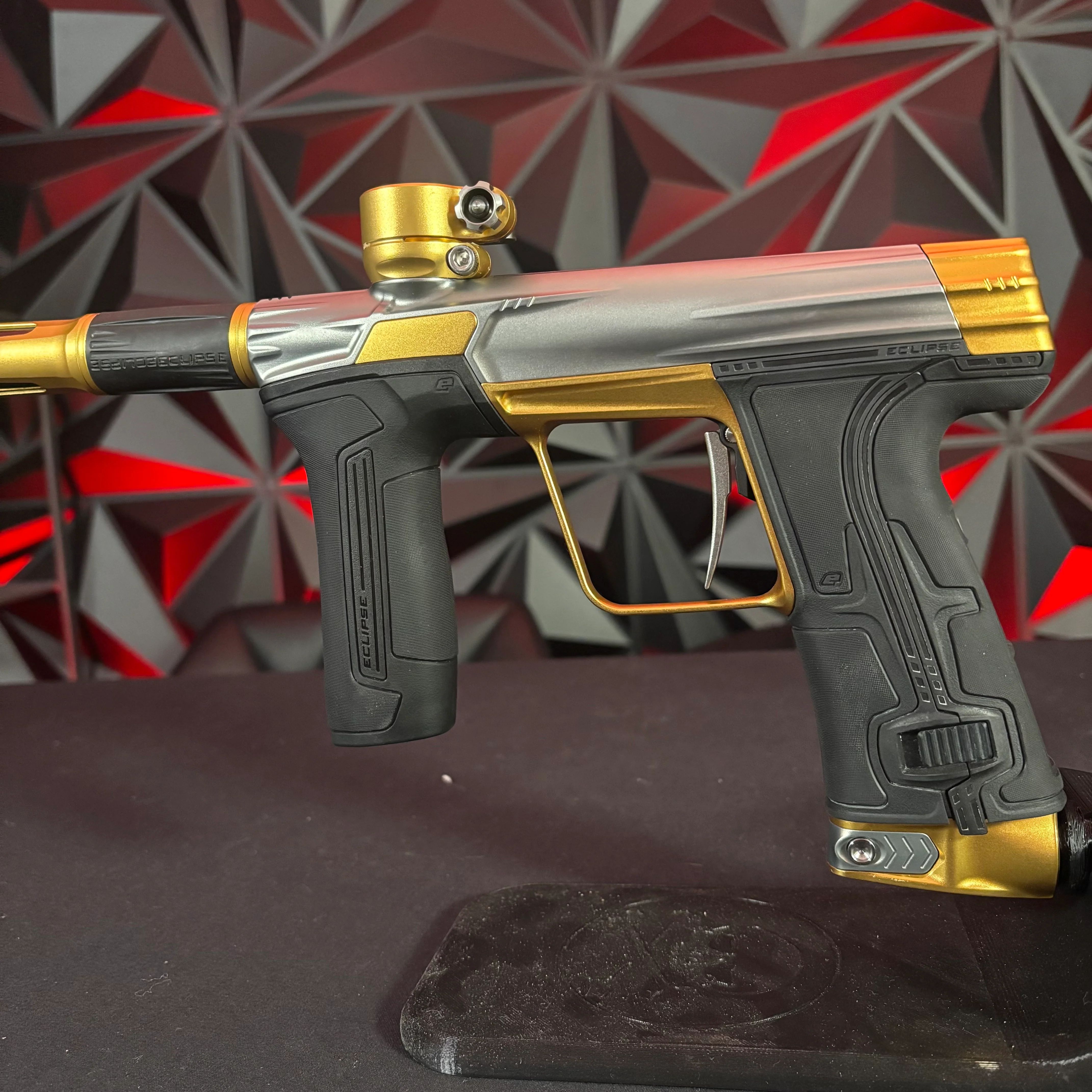 Used Planet Eclipse CS3 Paintball Gun - Dark grey/ Gold - Image 4