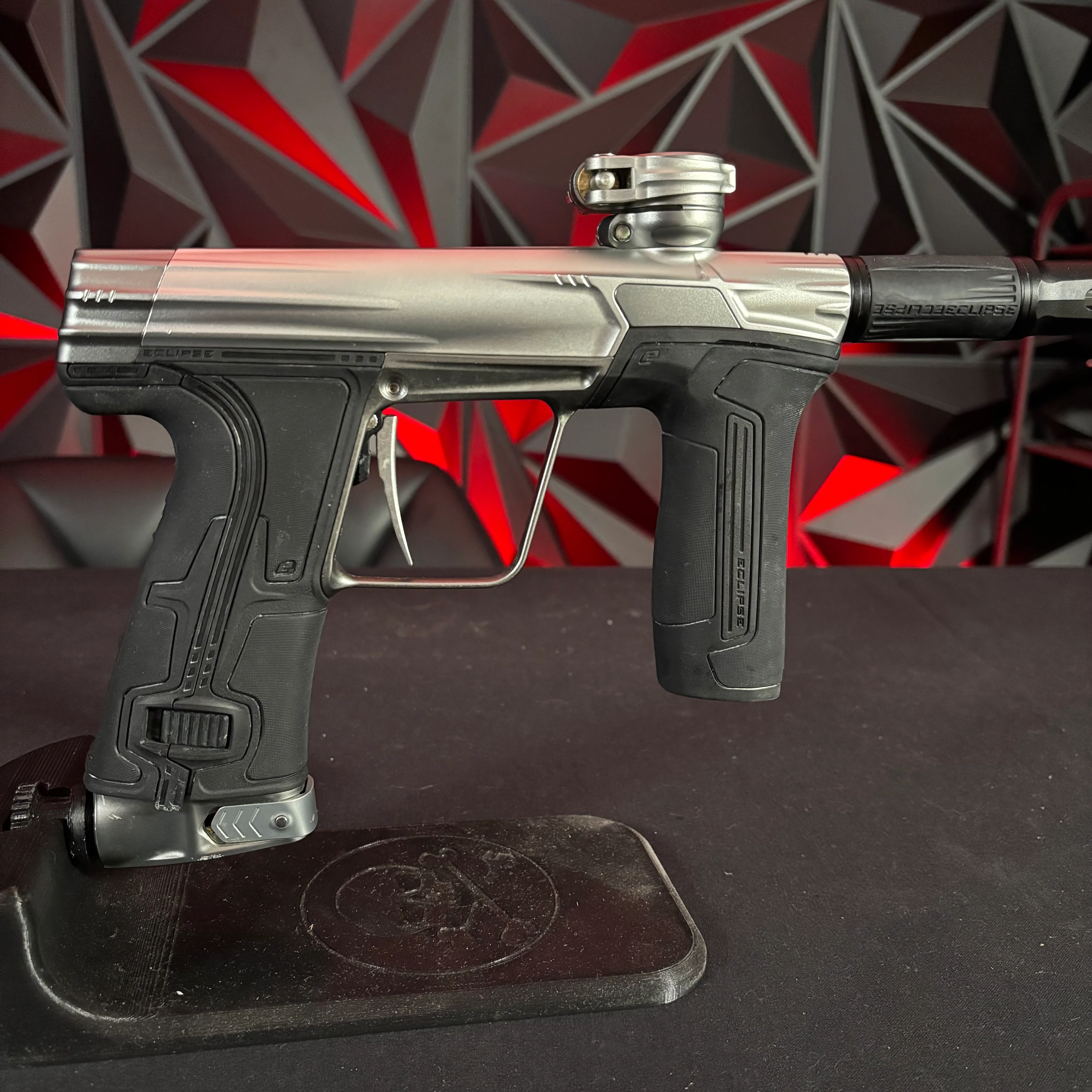 Used Planet Eclipse CS3 Paintball Gun - Light Grey/ Dark Grey - Image 2
